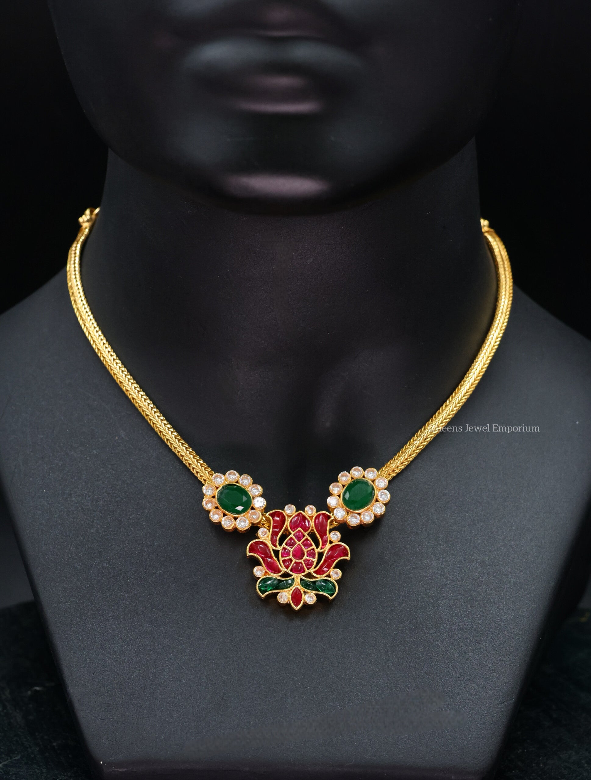 Pushpavalli Necklace