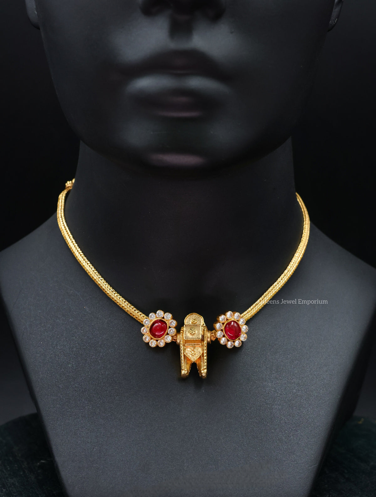 Kasthuri Necklace