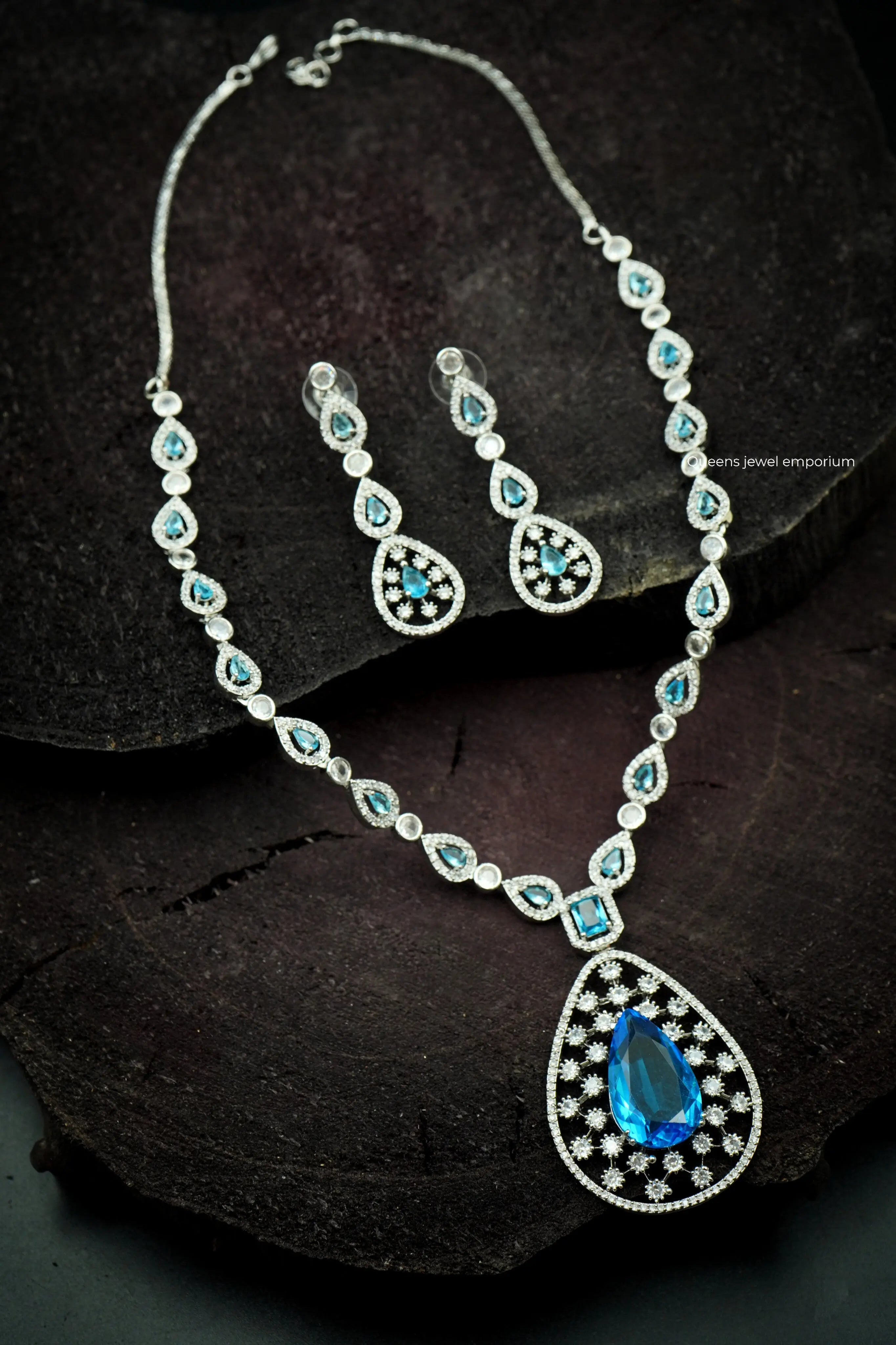 JHANVIKA NECKLACE - Queens Jewel Emporium