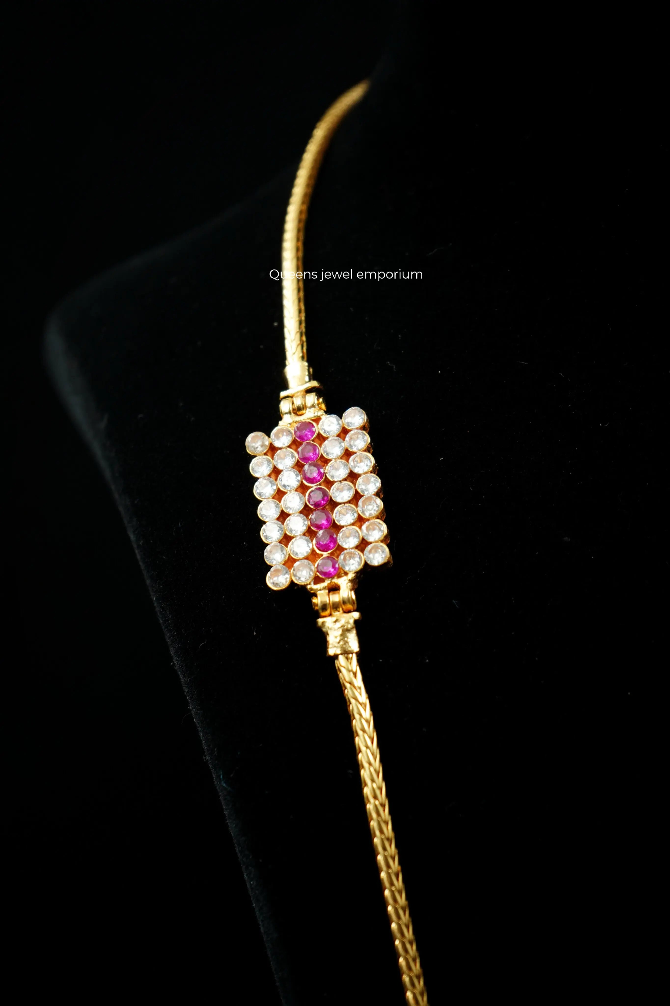 KANIKA MUGAPPU CHAIN - Queens Jewel Emporium