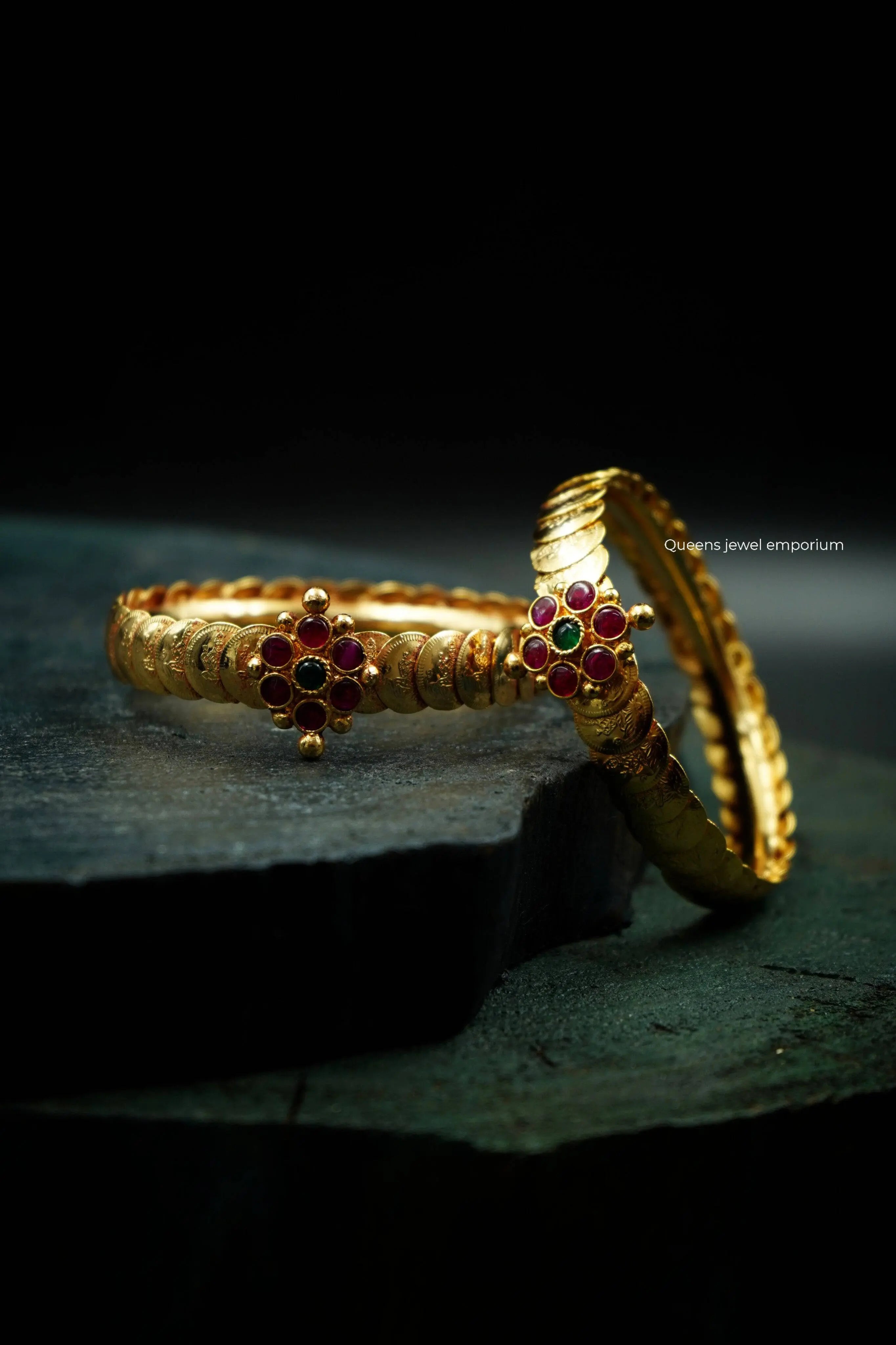 KANYA KASU BANGLES - Queens Jewel Emporium
