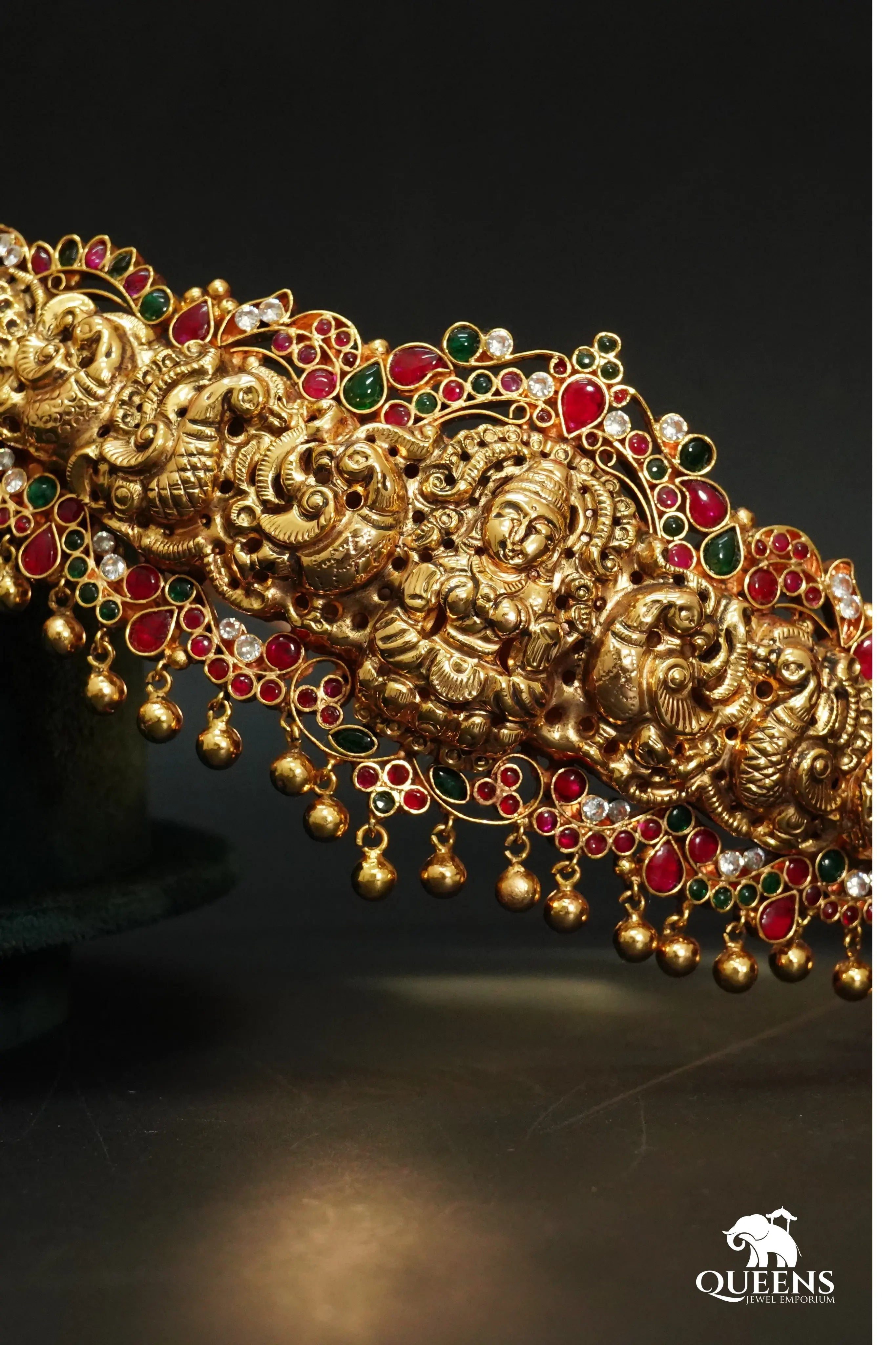 KAVIYA THALAIVI NAGAS LOOK - Queens Jewel Emporium