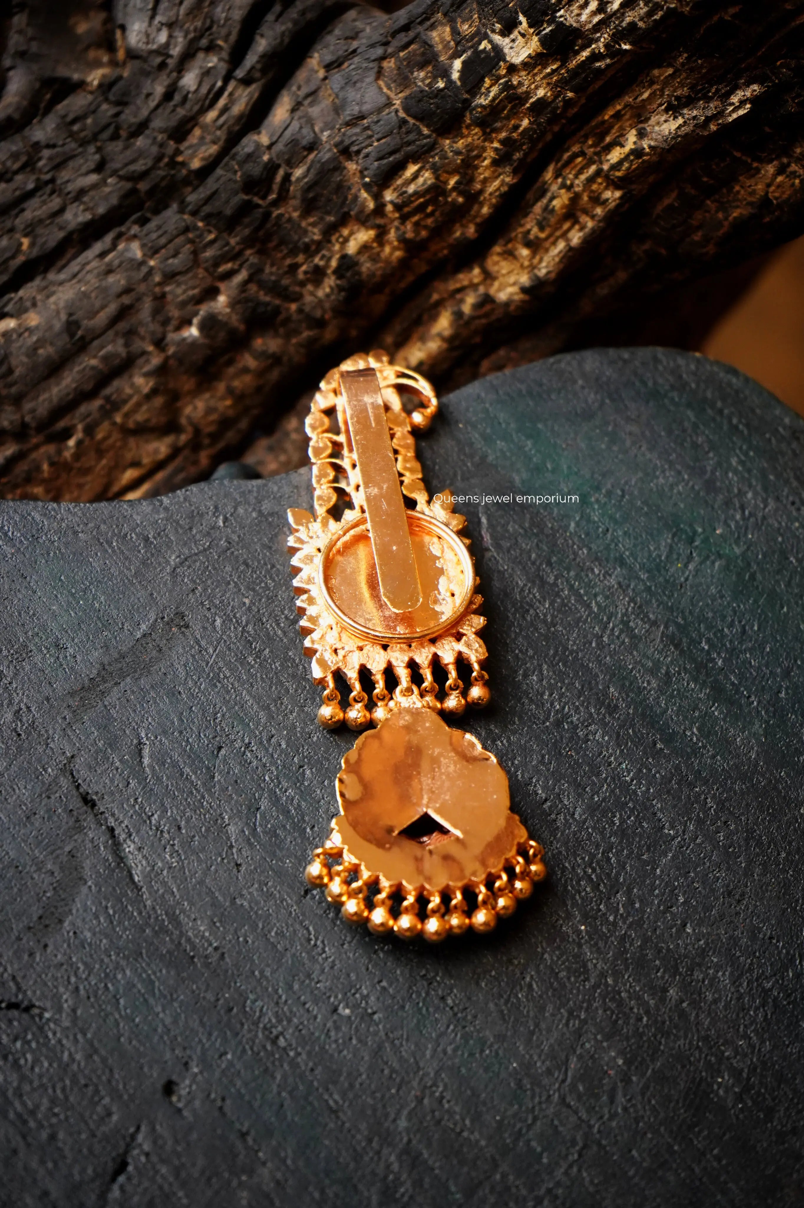 KAYADU KEY CHAIN CUM PENDANT - Queens Jewel Emporium