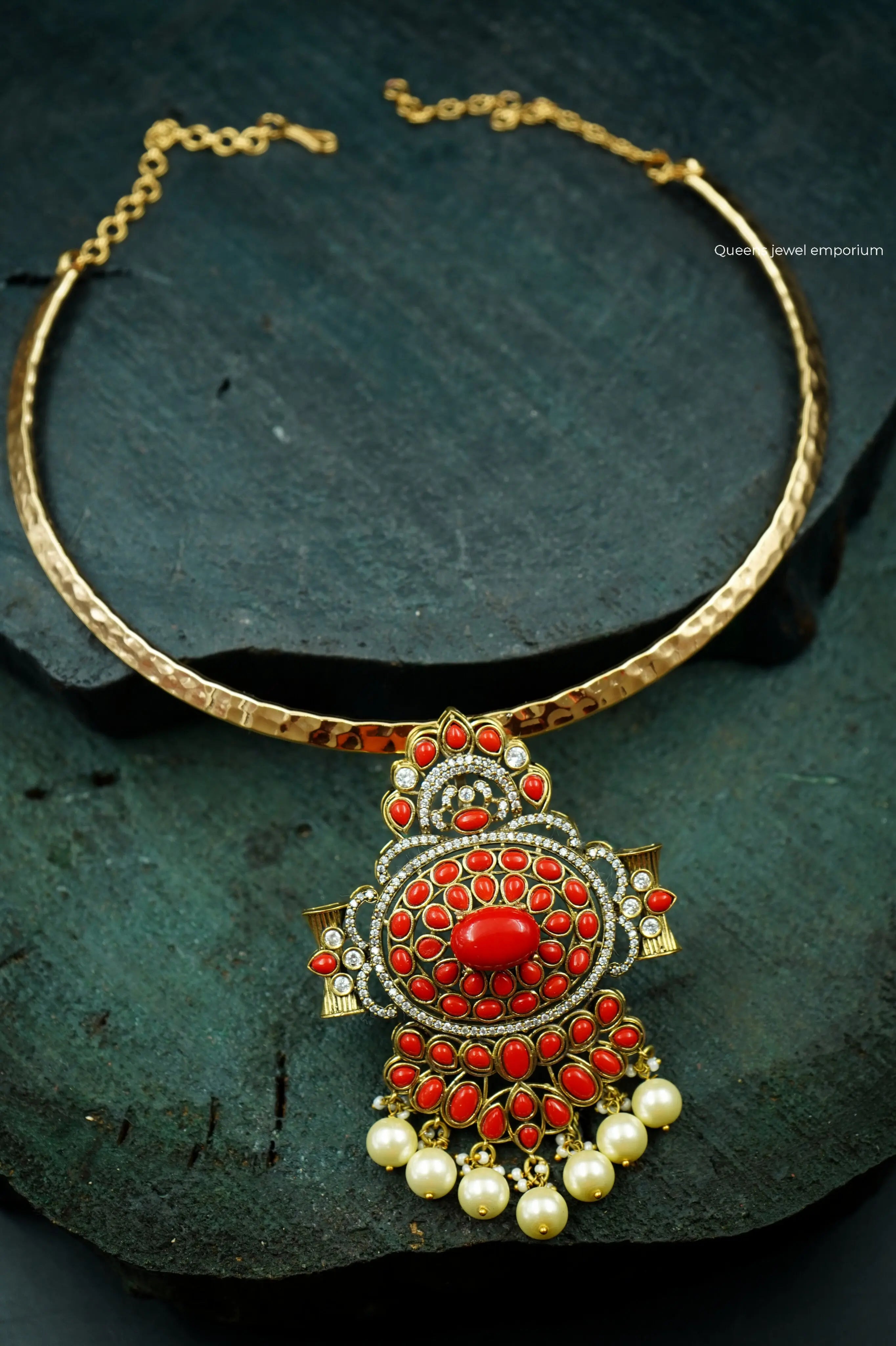 KOSHA VICTORIAN NECKLACE - Queens Jewel Emporium