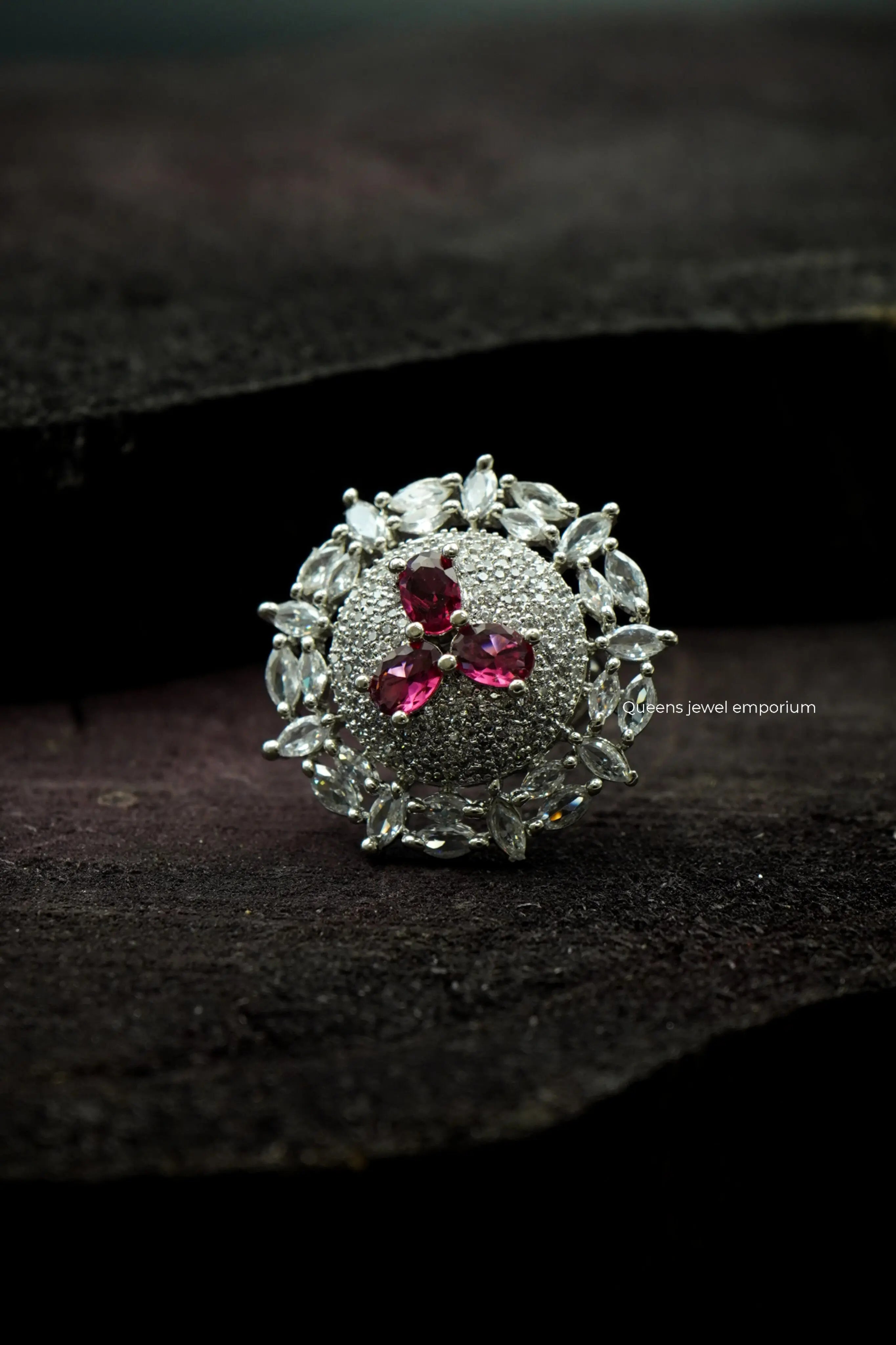 KRITI FINGER RING - Queens Jewel Emporium