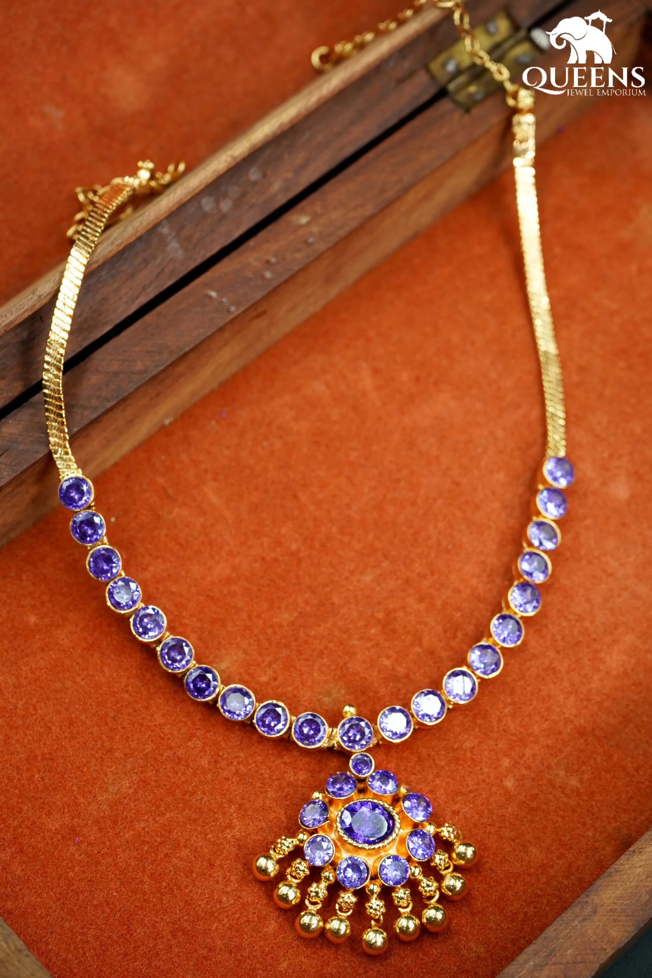 KRITHIGAI ADIGAI - Queens Jewel Emporium