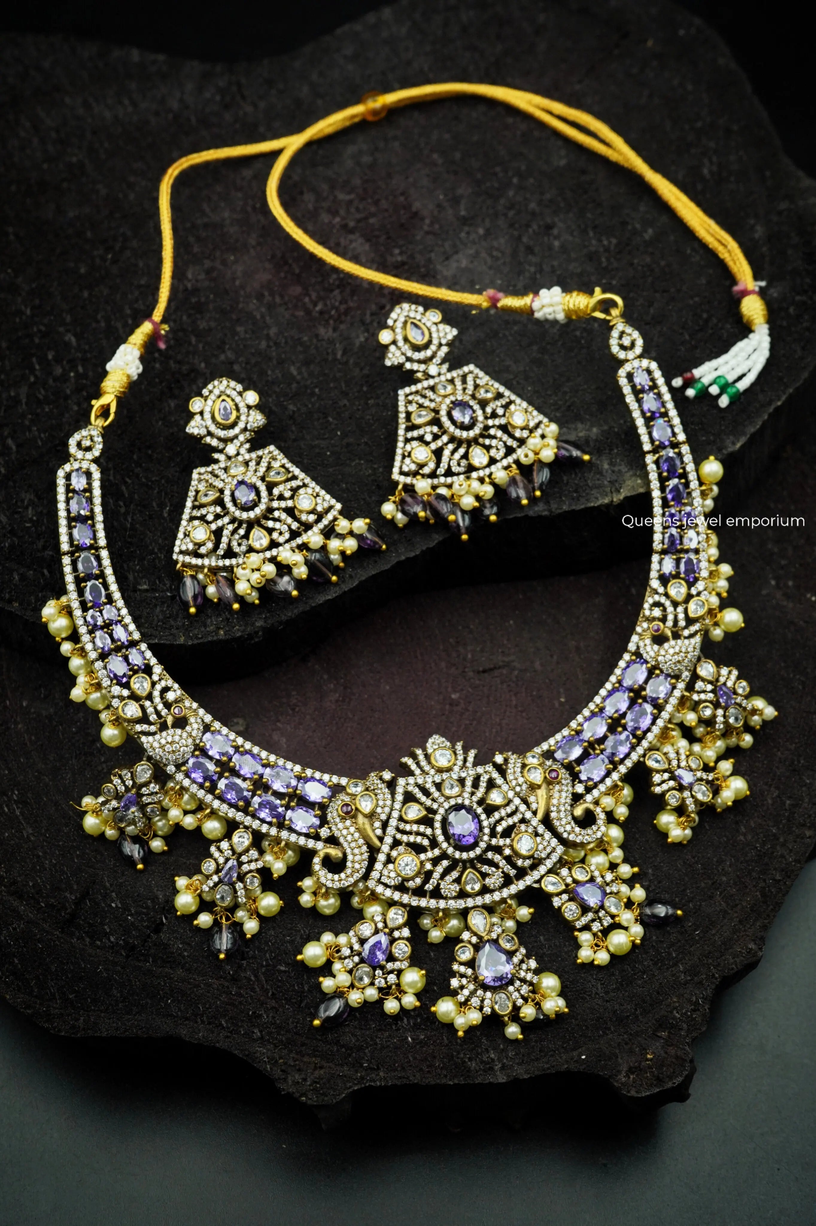 LAKSHITA NECKLACE - Queens Jewel Emporium
