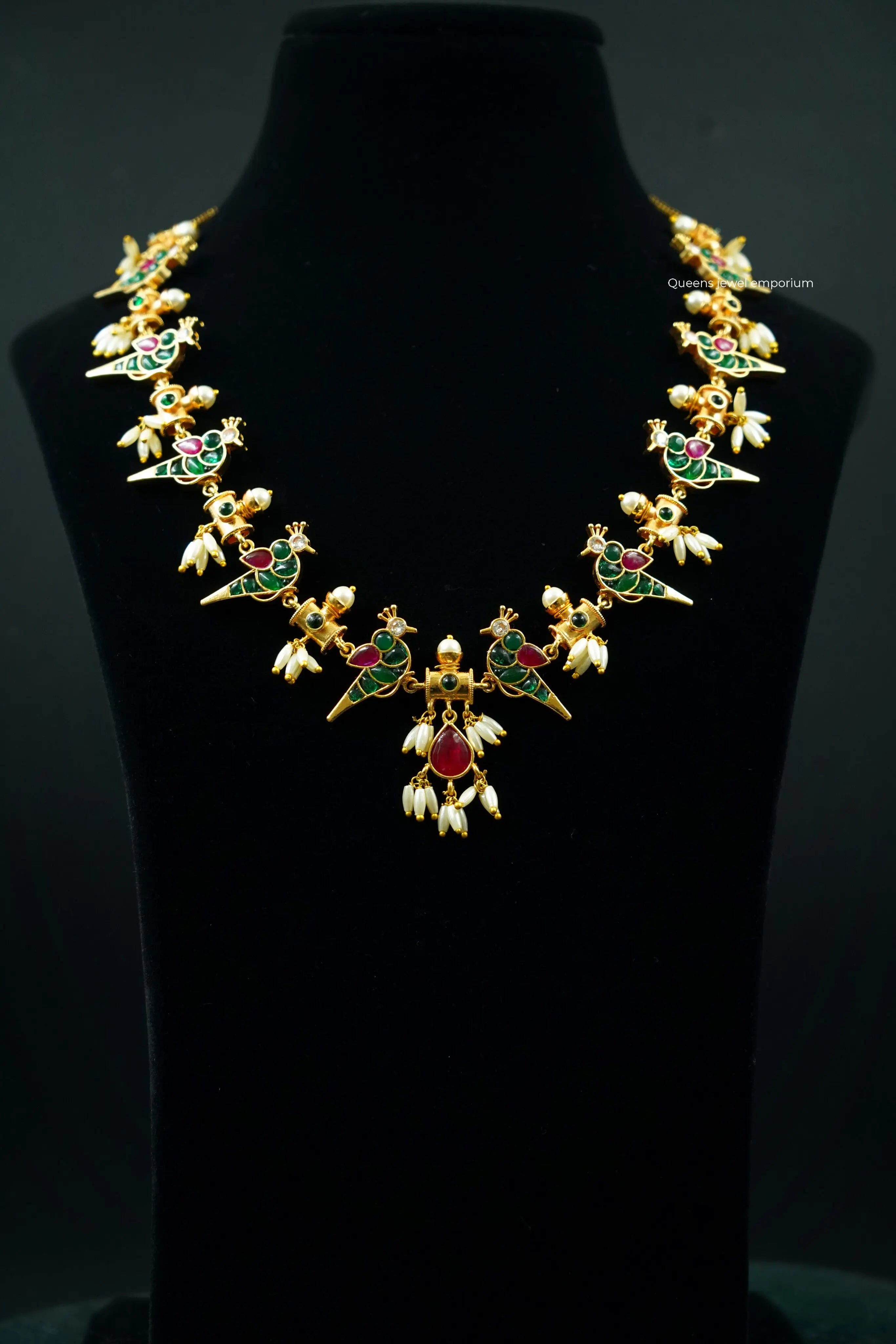 Lalitha parrot necklace Queens_aadi