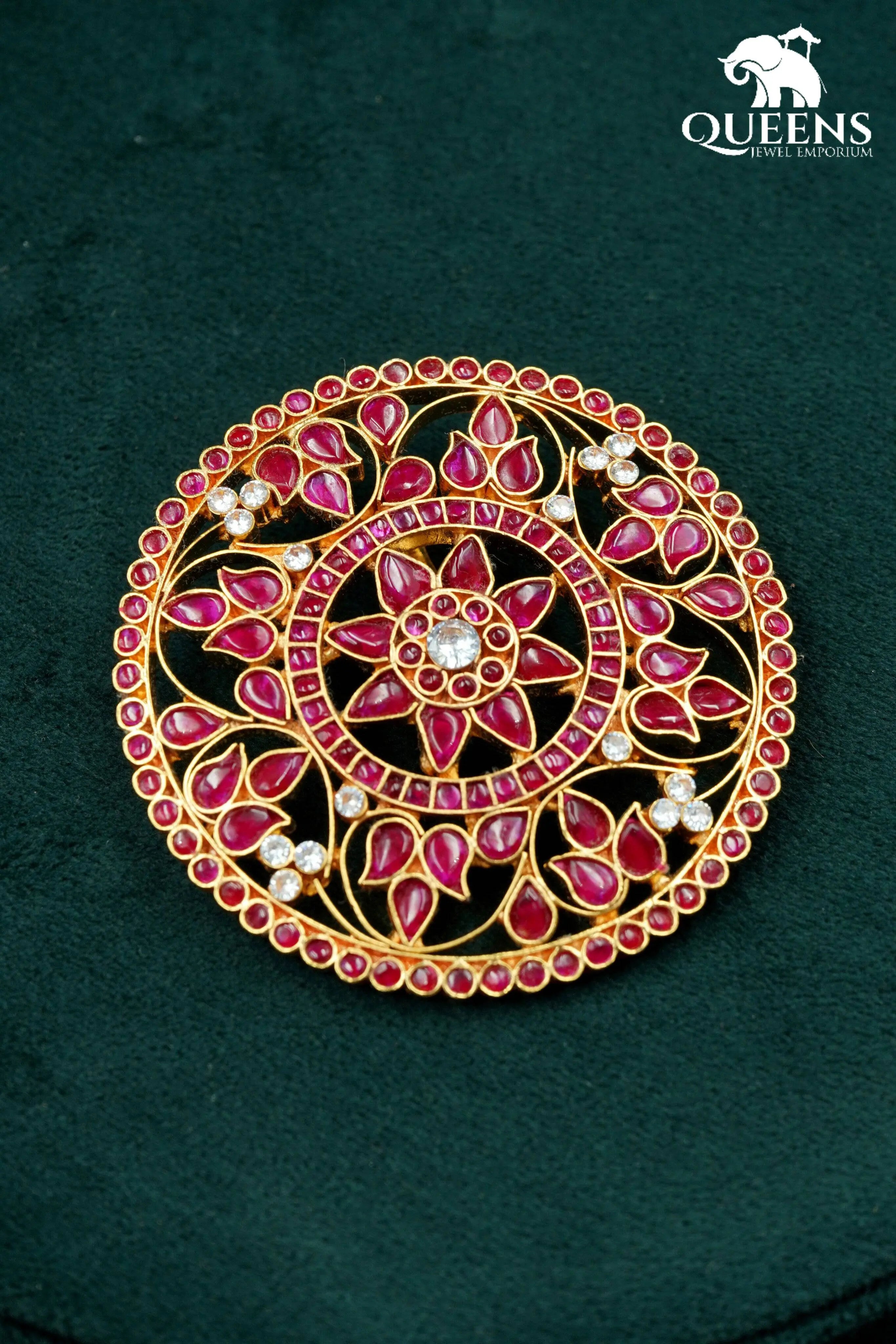 MAADHIRAI RAKADAI PENDANT - Queens Jewel Emporium