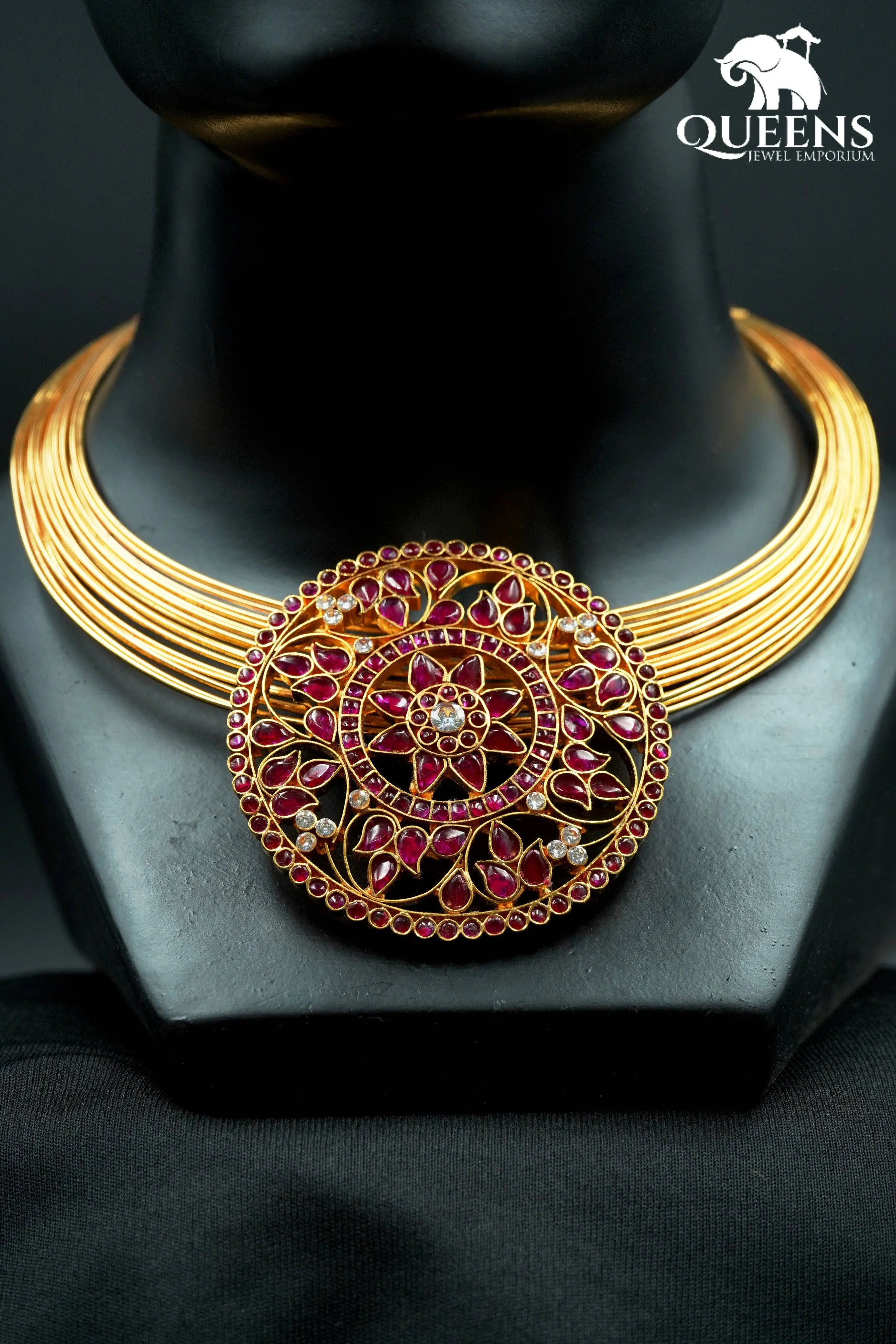 MAADHIRAI RAKADAI PENDANT - Queens Jewel Emporium