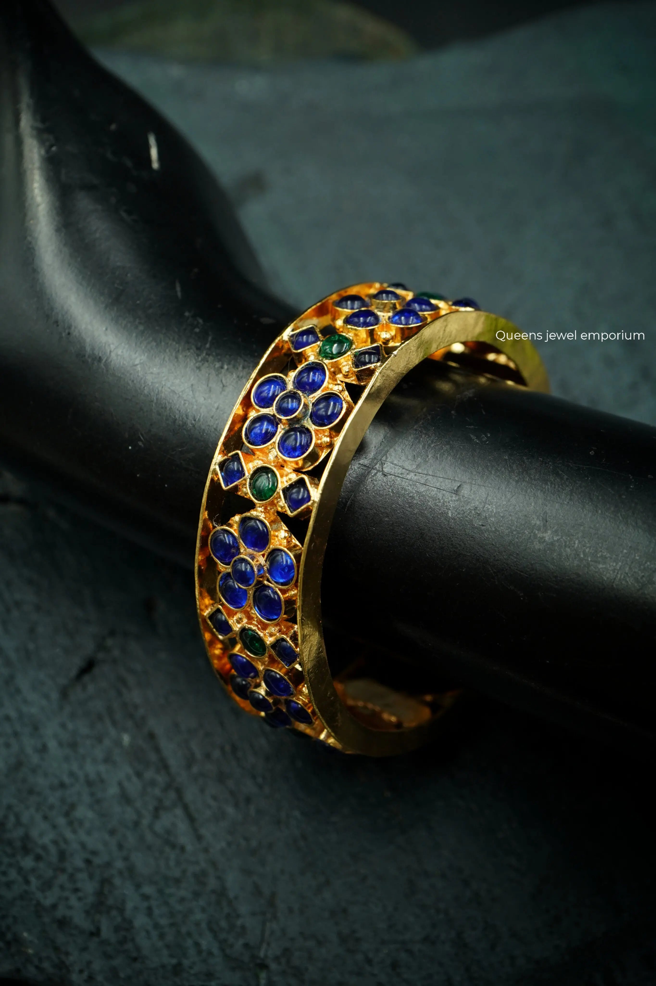MADHAVI KEMP BANGLE - BLUE - Queens Jewel Emporium