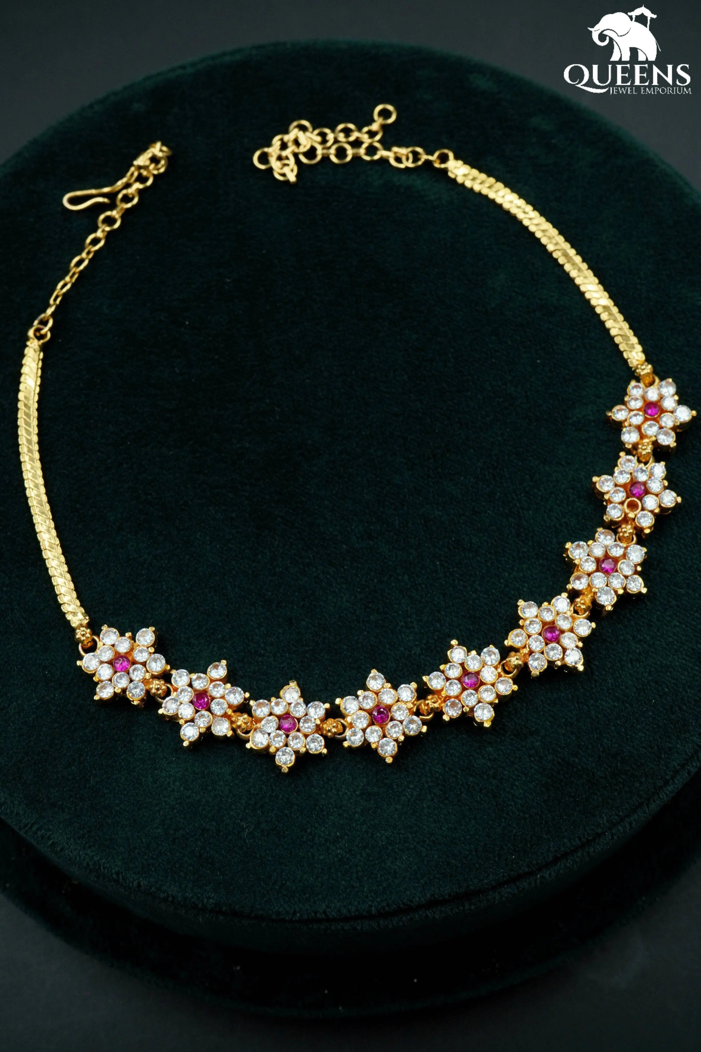 MALLIGAI LOOK - Queens Jewel Emporium