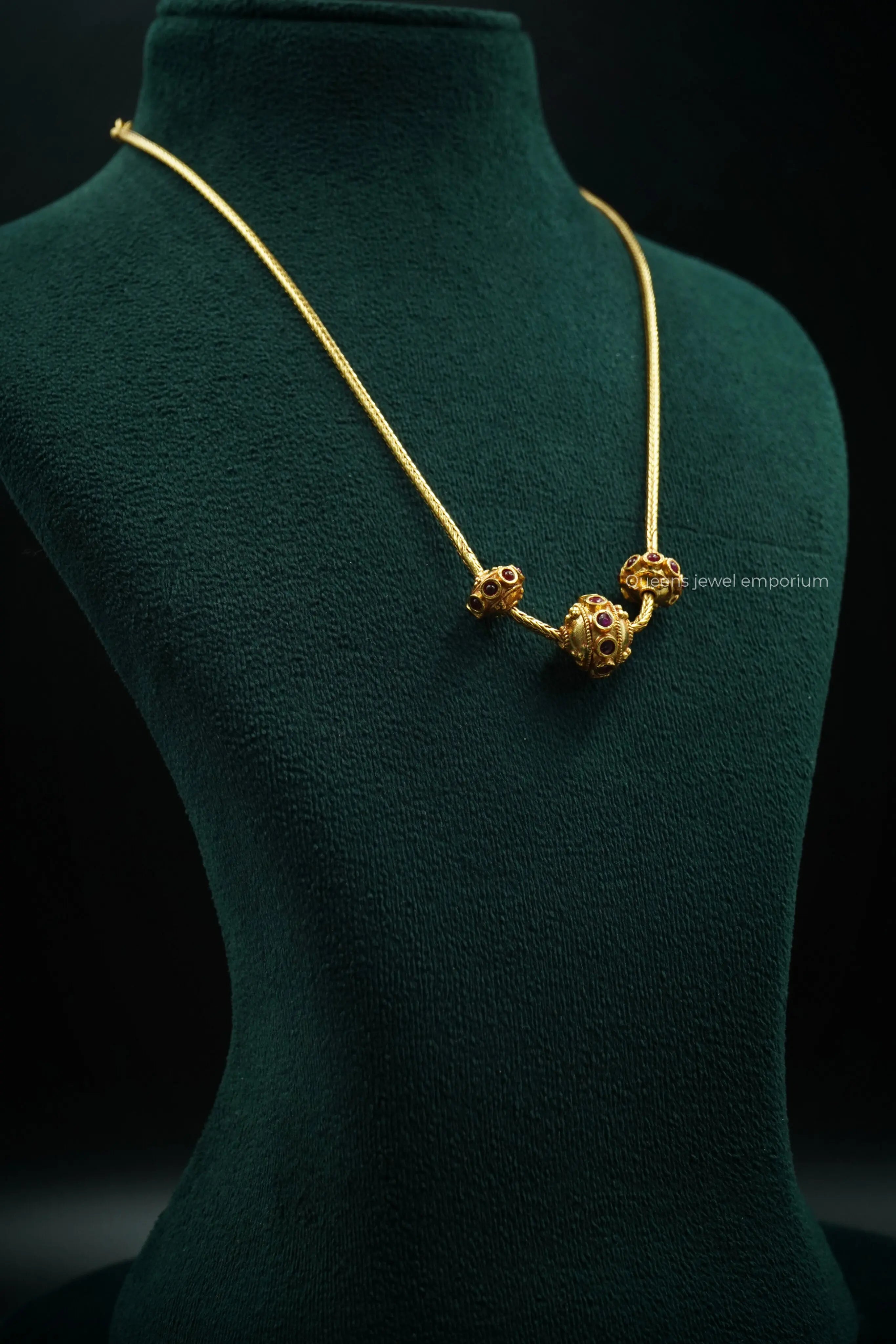 MATHURANTHAGI NECKLACE - Queens Jewel Emporium