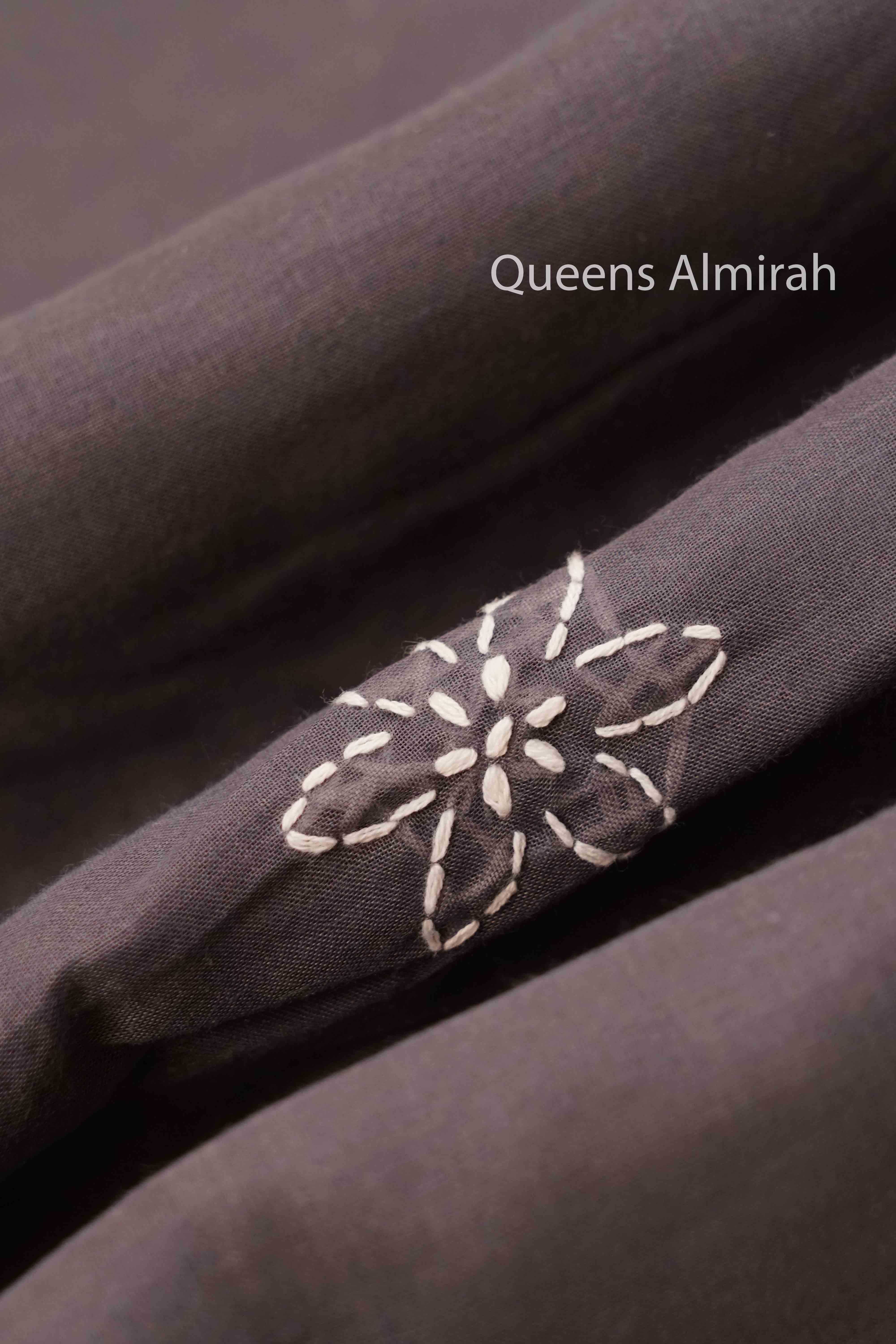 MID GREY CHIKANKARI COTTON SAREE - Queens Jewel Emporium