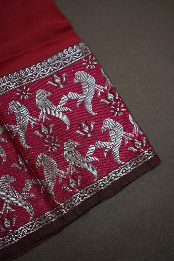 MINT GREEN WITH DEEP CARAMINE MANGALGIRI SAREE - Queens Jewel Emporium