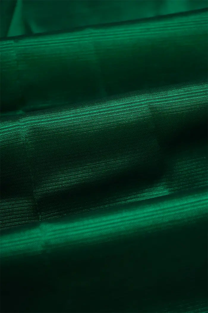 MINT GREEN WITH DEEP CARAMINE MANGALGIRI SAREE - Queens Jewel Emporium