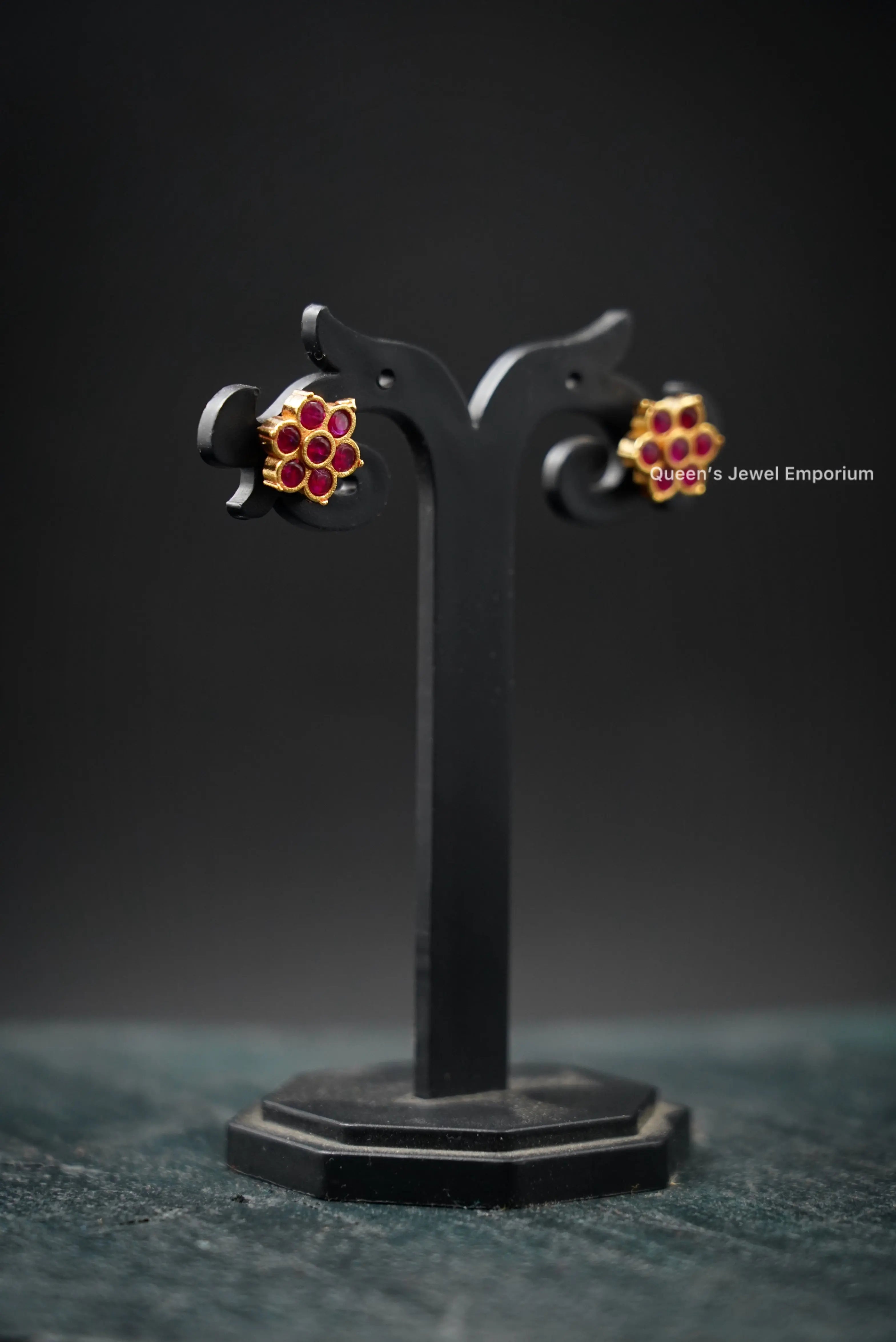 MIRA SIMPLE STUD - Queens Jewel Emporium