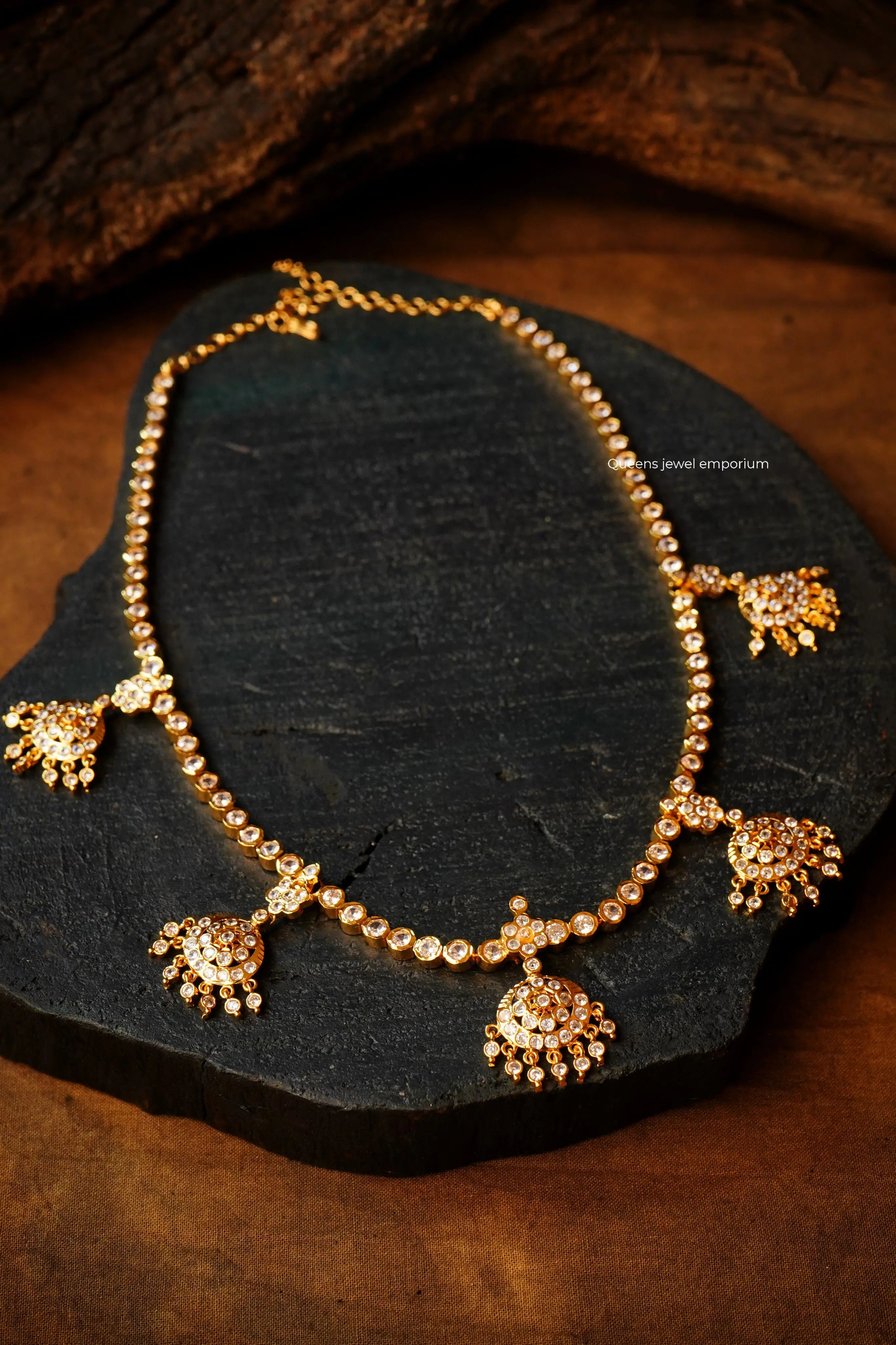 MINNALE PATHAKAM HARAM - Queens Jewel Emporium