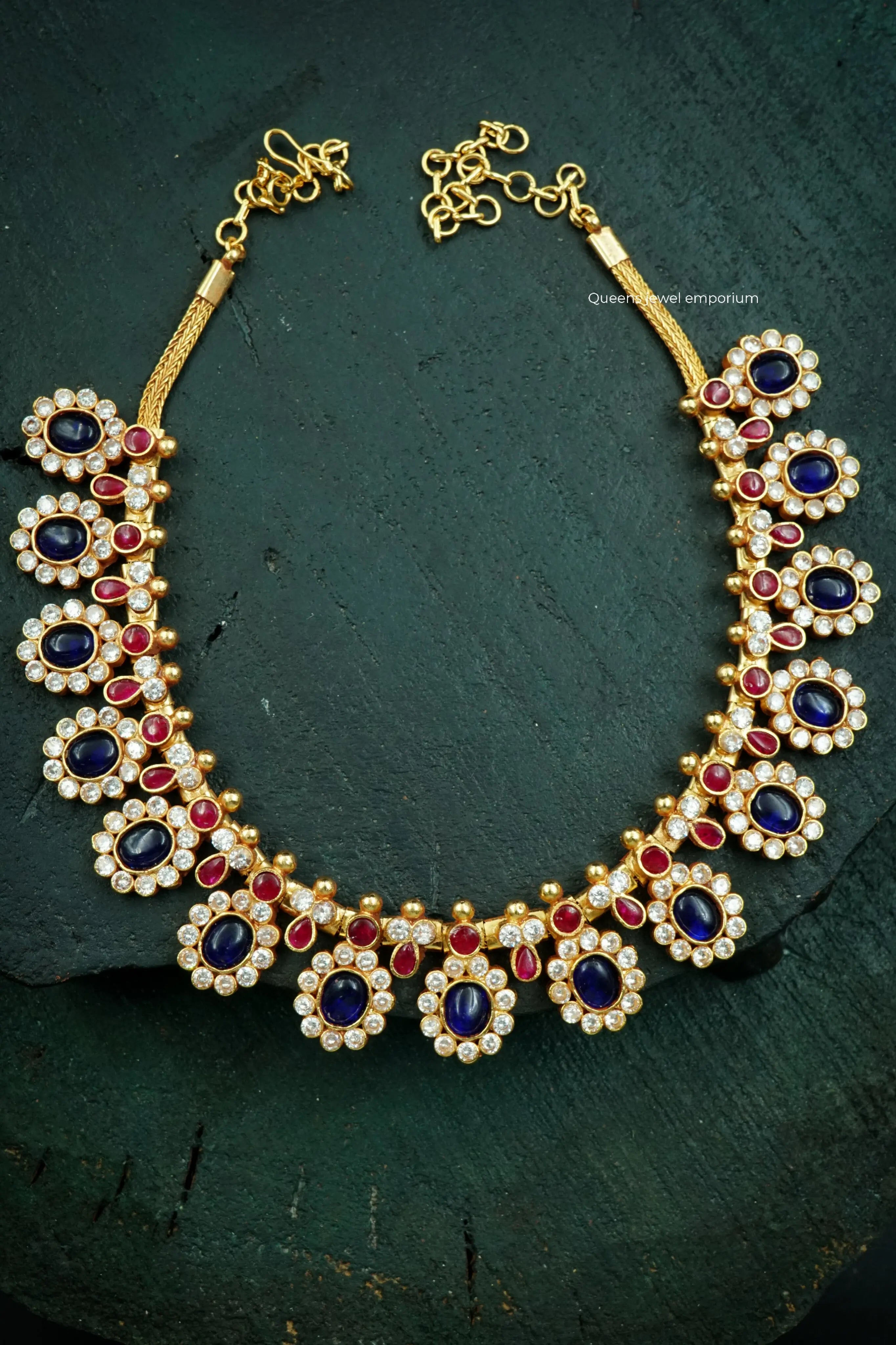 NAVYA NECKLACE - Queens Jewel Emporium