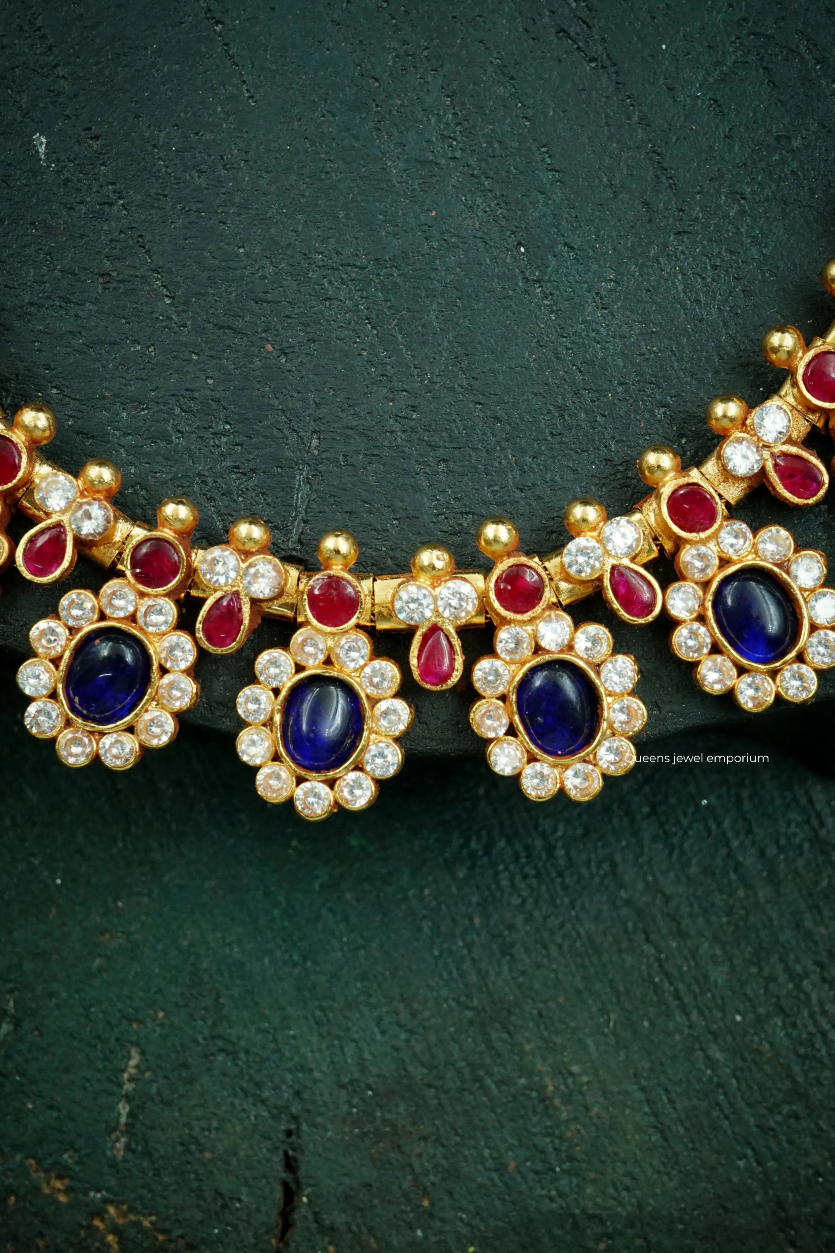 NAVYA NECKLACE - Queens Jewel Emporium
