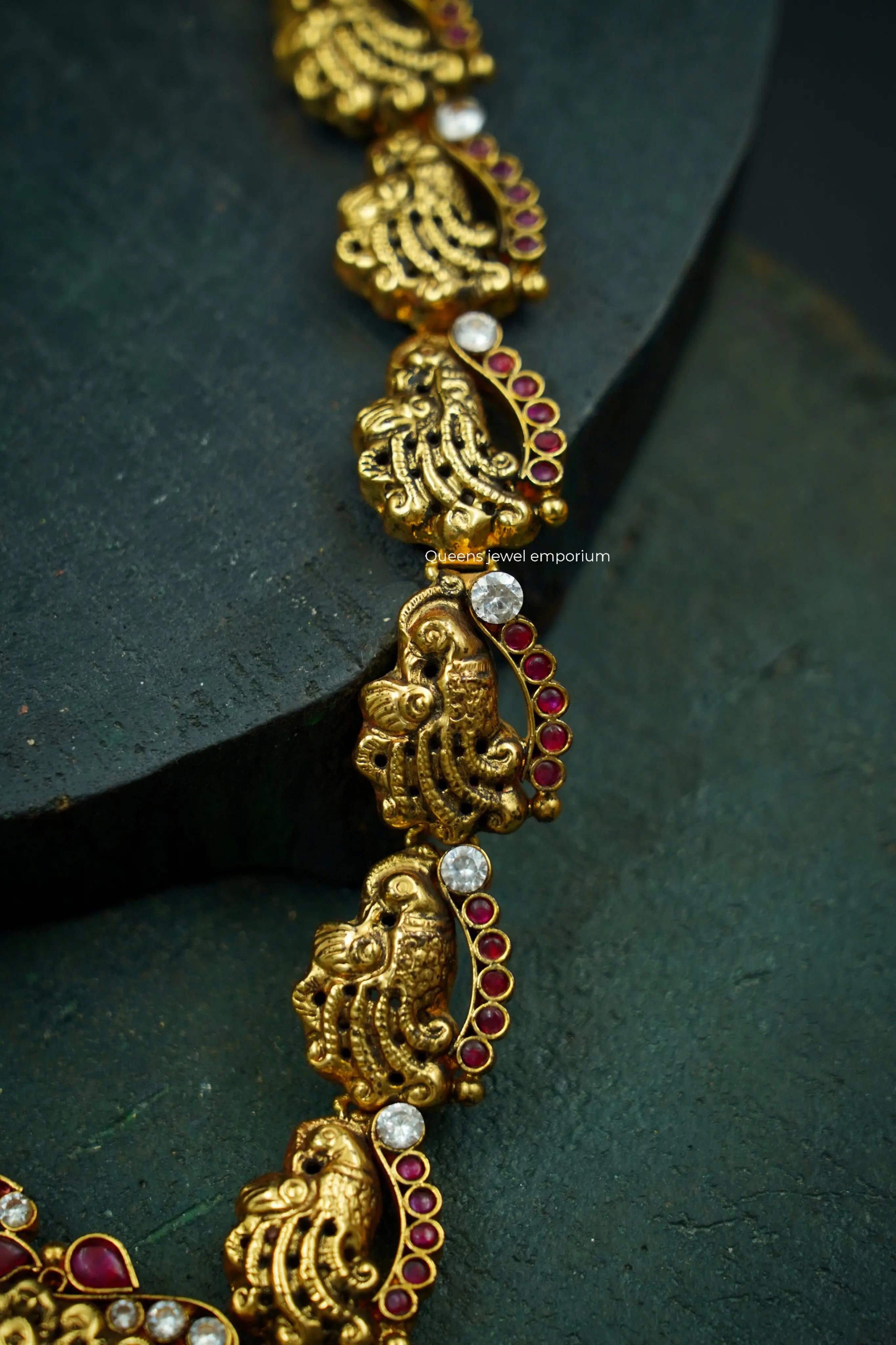 NEELAVENI HARAM - Queens Jewel Emporium