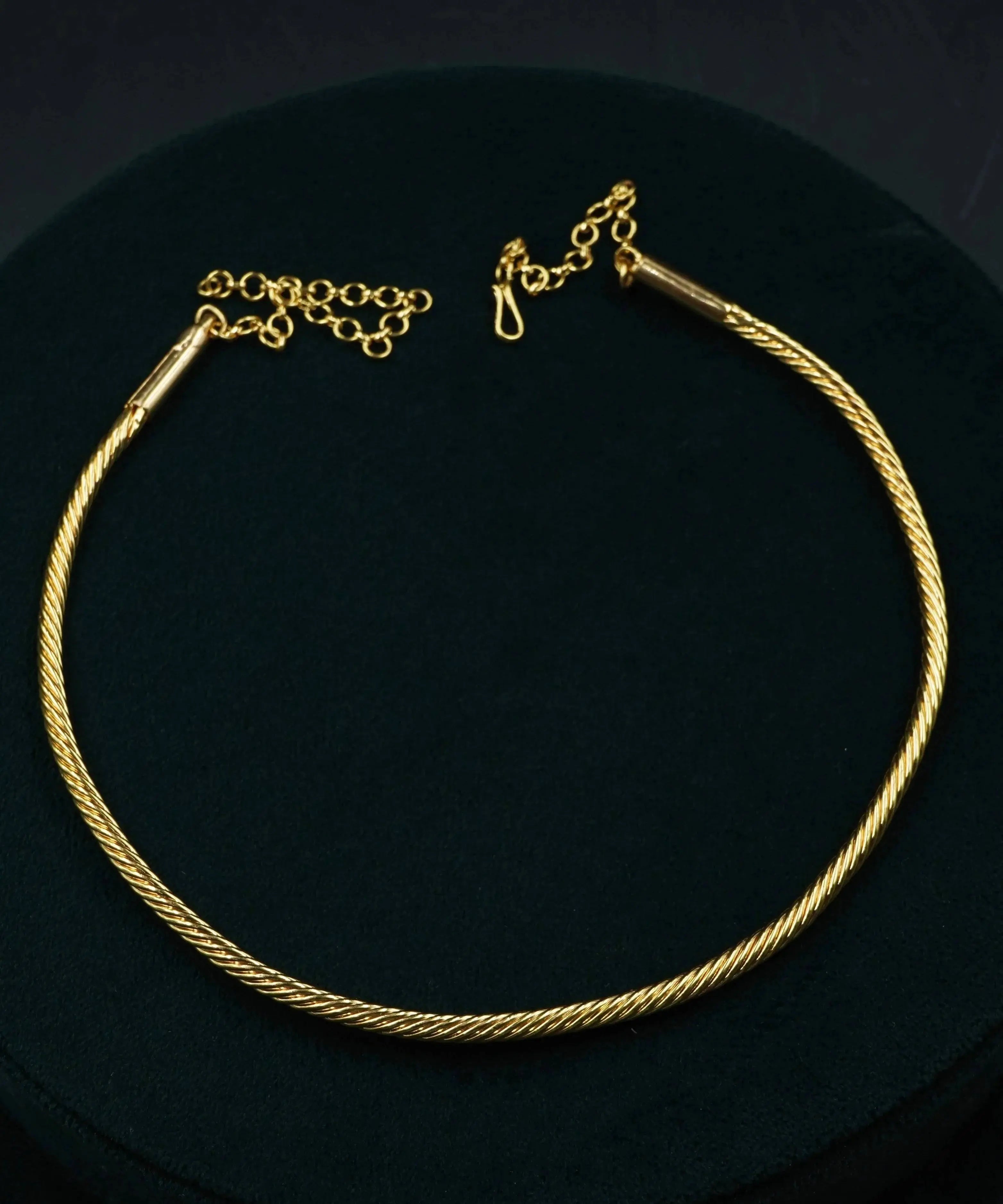 NEHA KEMP PENDENT - Queens Jewel Emporium