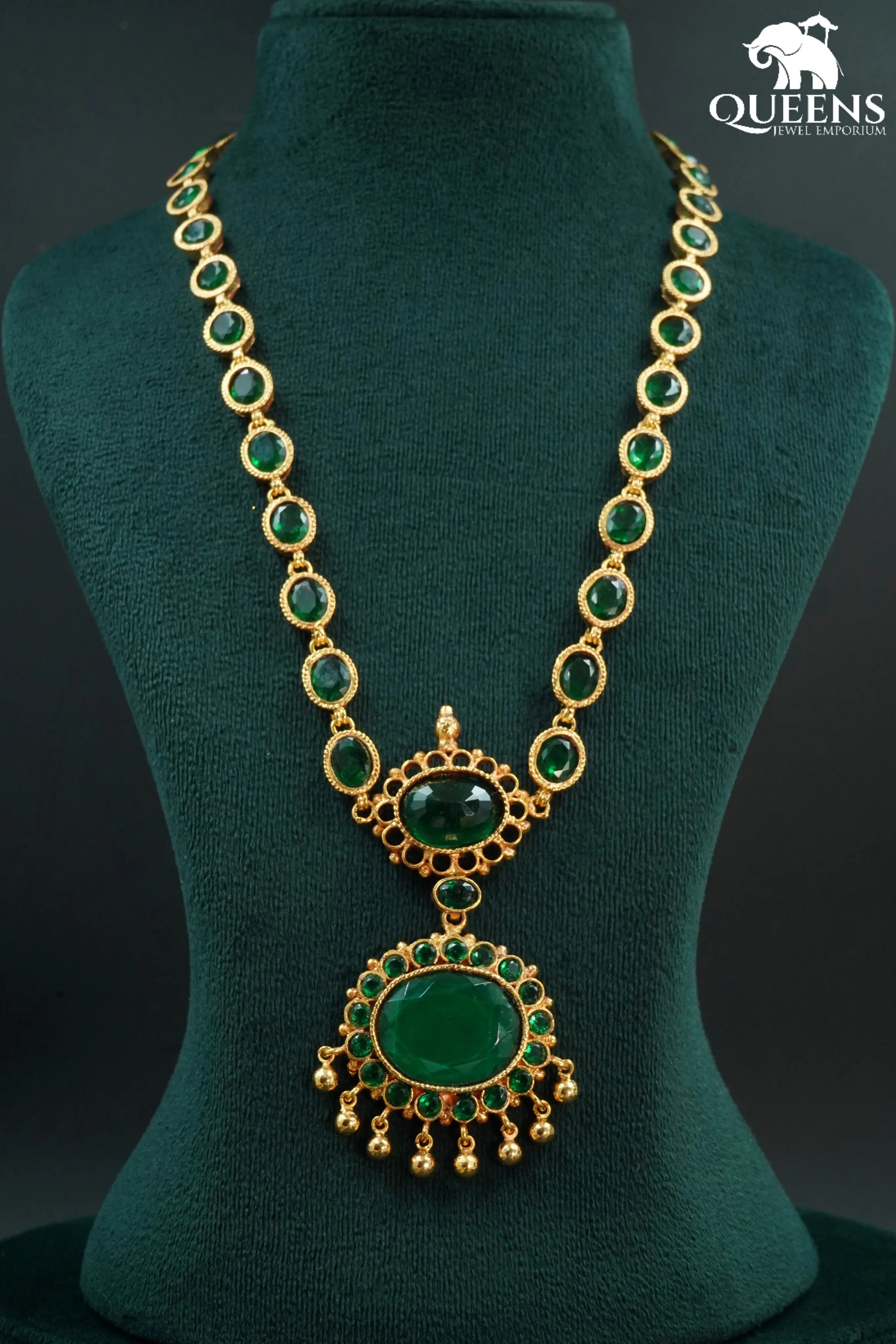 Oval shaped Pendant , Green cutting stone Haram , Ethnic jewellery
