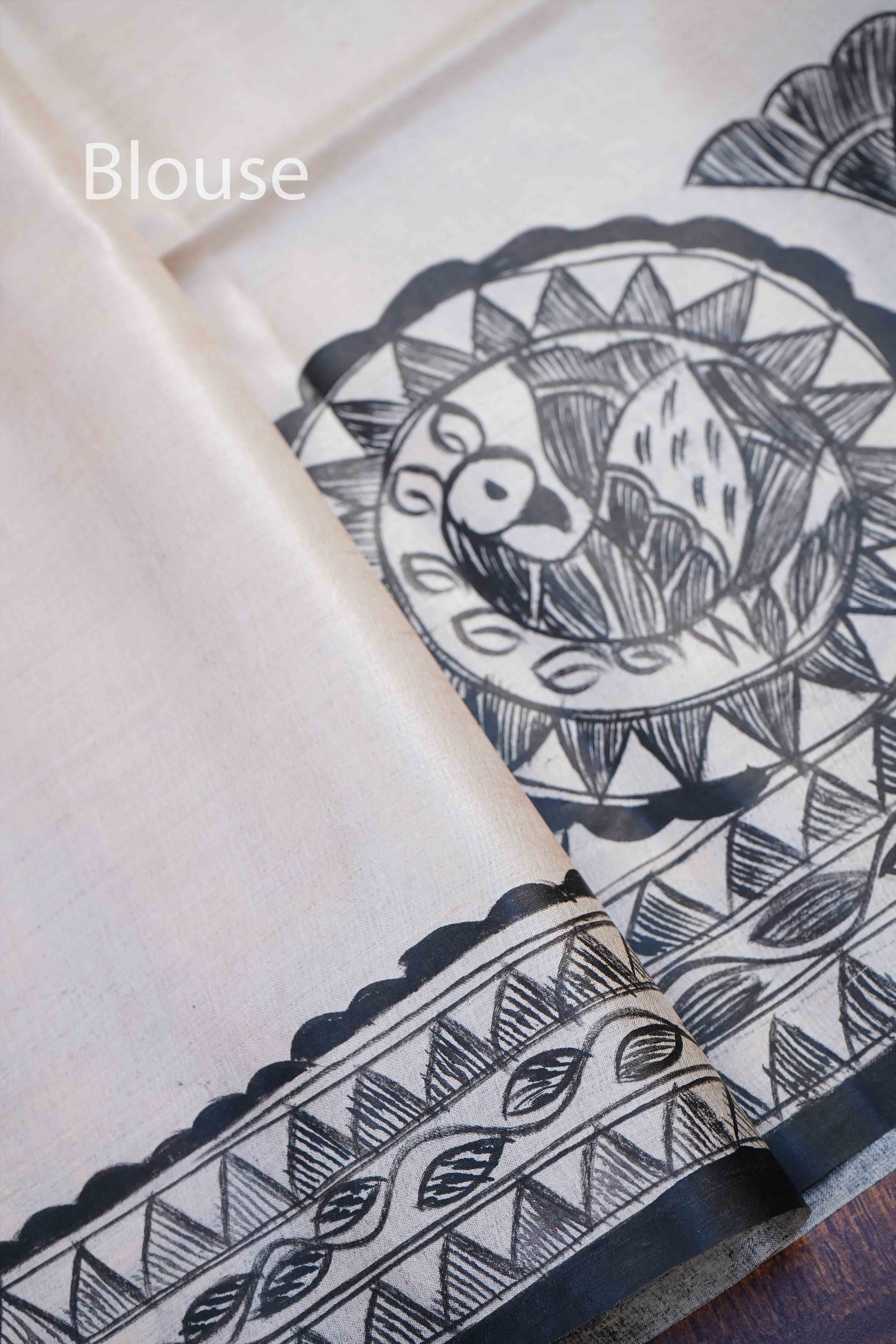 OFF WHITE OFF WHITE MADHUBANI HAND PAINTED PURE TUSSAR SILK SAREE 16 - Queens Jewel Emporium