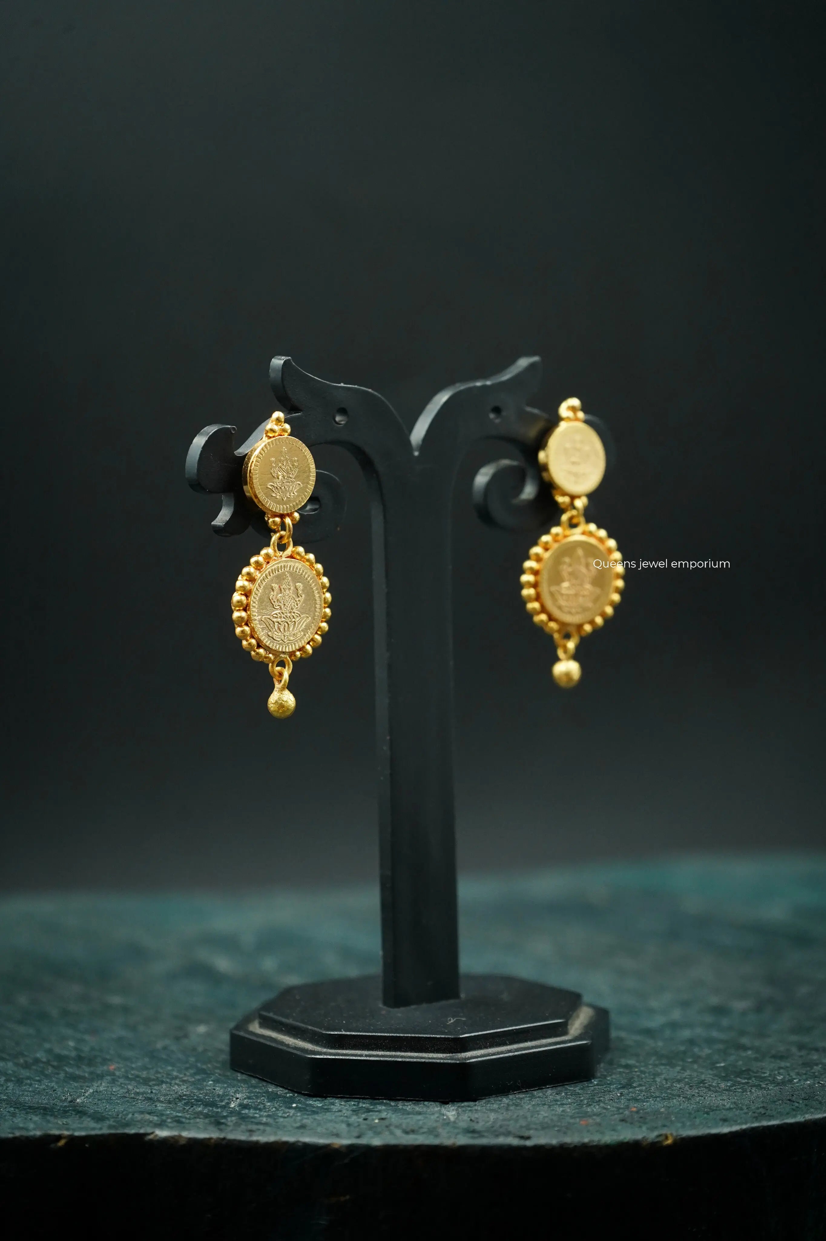 OVIYA STUD - Queens Jewel Emporium