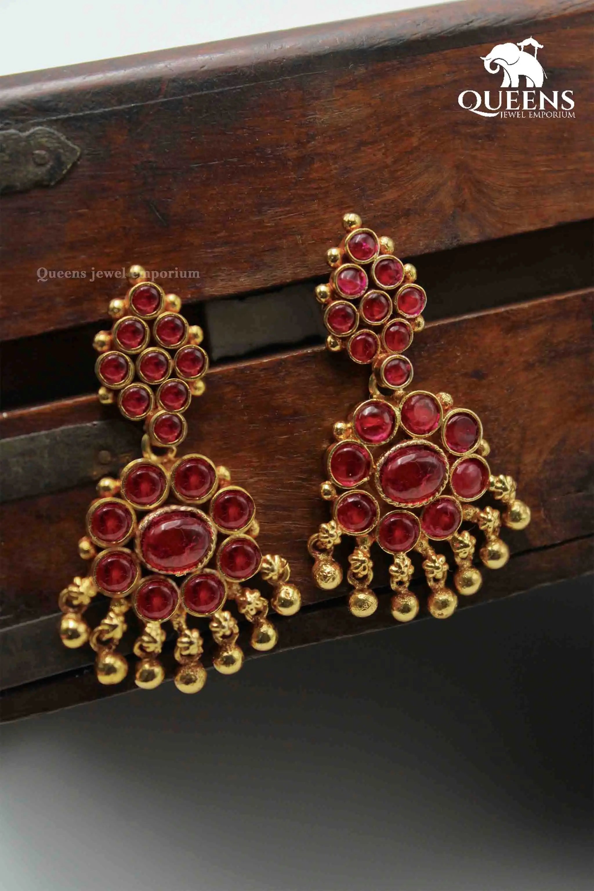 PADHAKAM EARRINGS - Queens Jewel Emporium