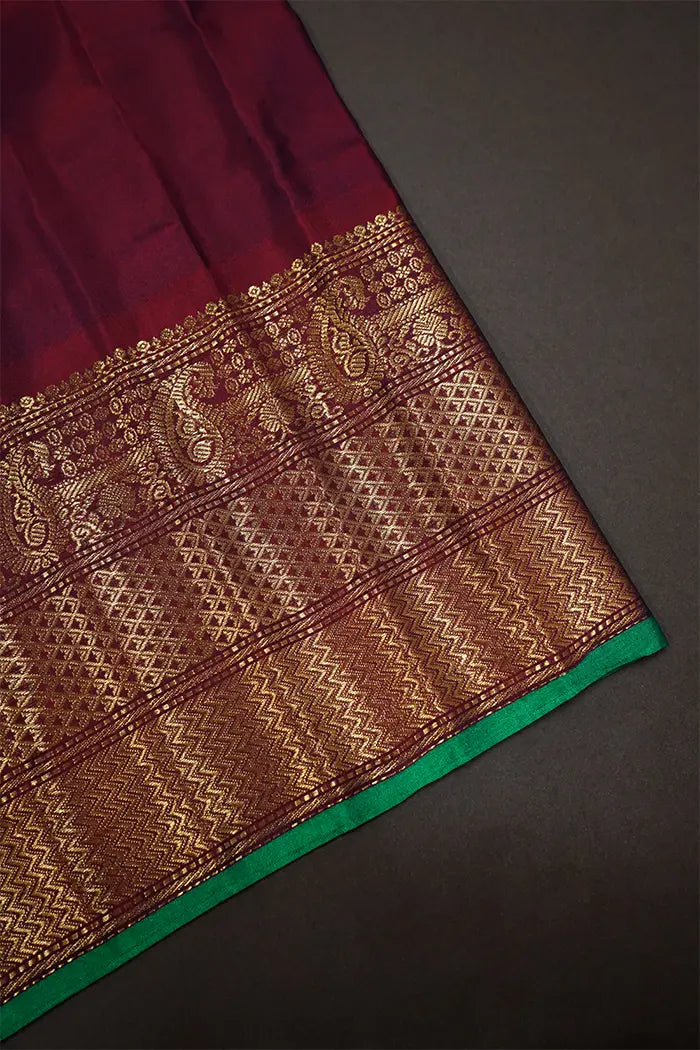PALM GREEN WITH WINE RED MANGALGIRI GADWAL SAREE - Queens Jewel Emporium