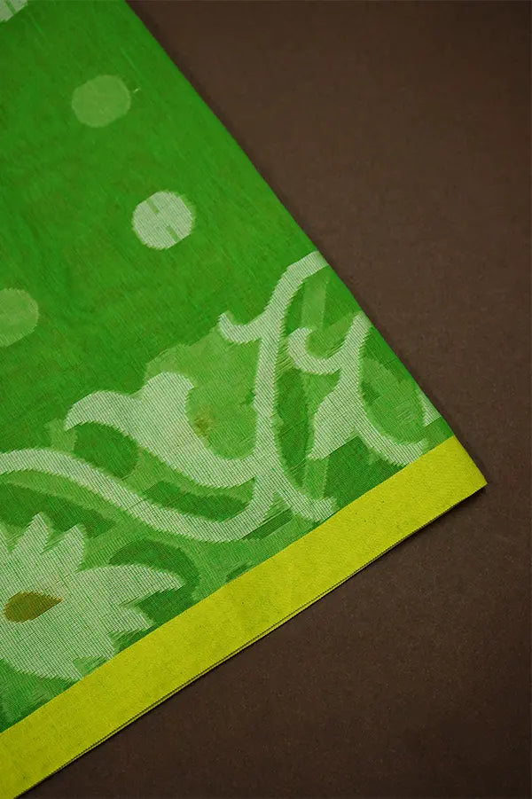 PEAR GREEN MUSLIN JAMDANI SAREE - Queens Jewel Emporium