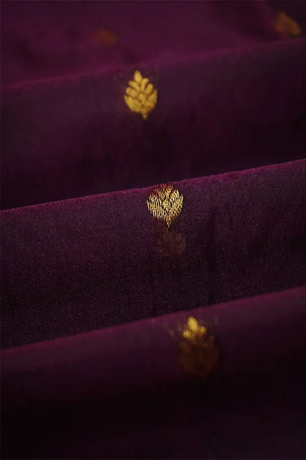 PLUM PURPLE SEMI SILK COTTON SAREE - Queens Jewel Emporium