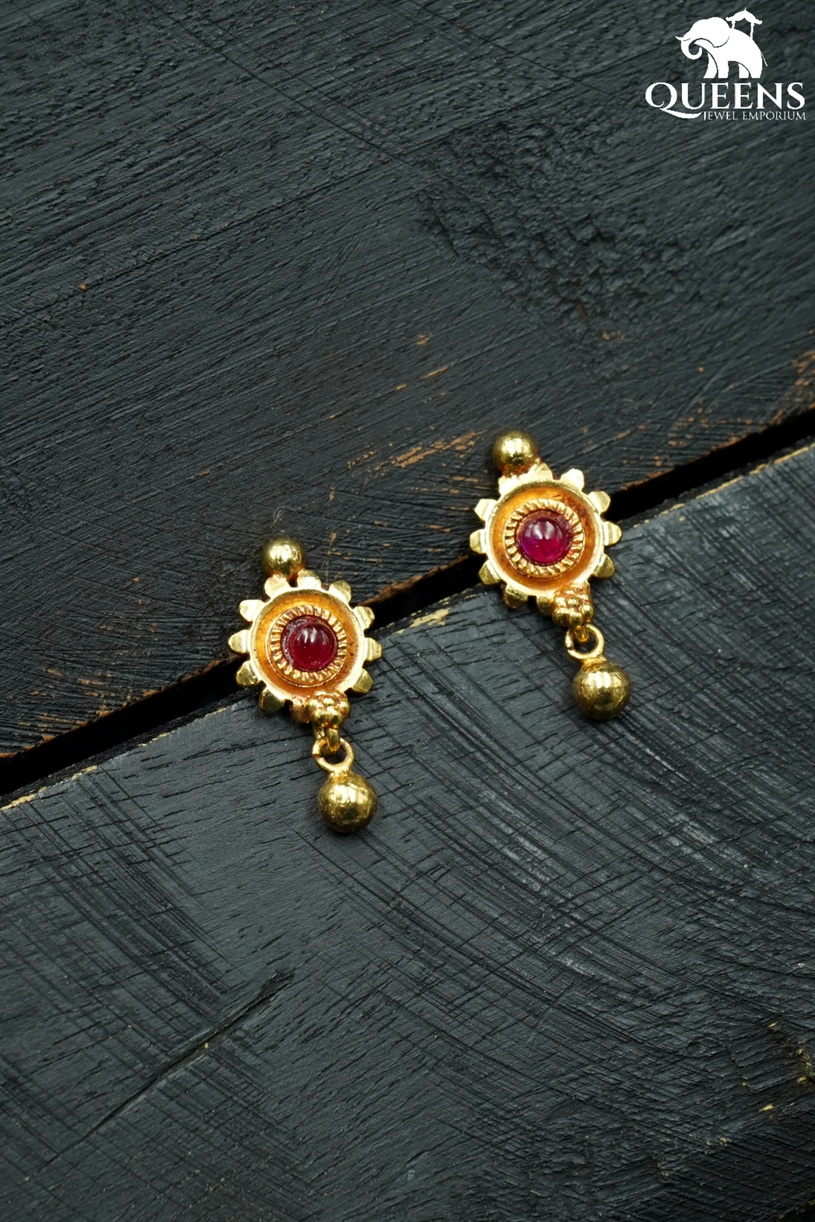 POORVI STUD - Queens Jewel Emporium