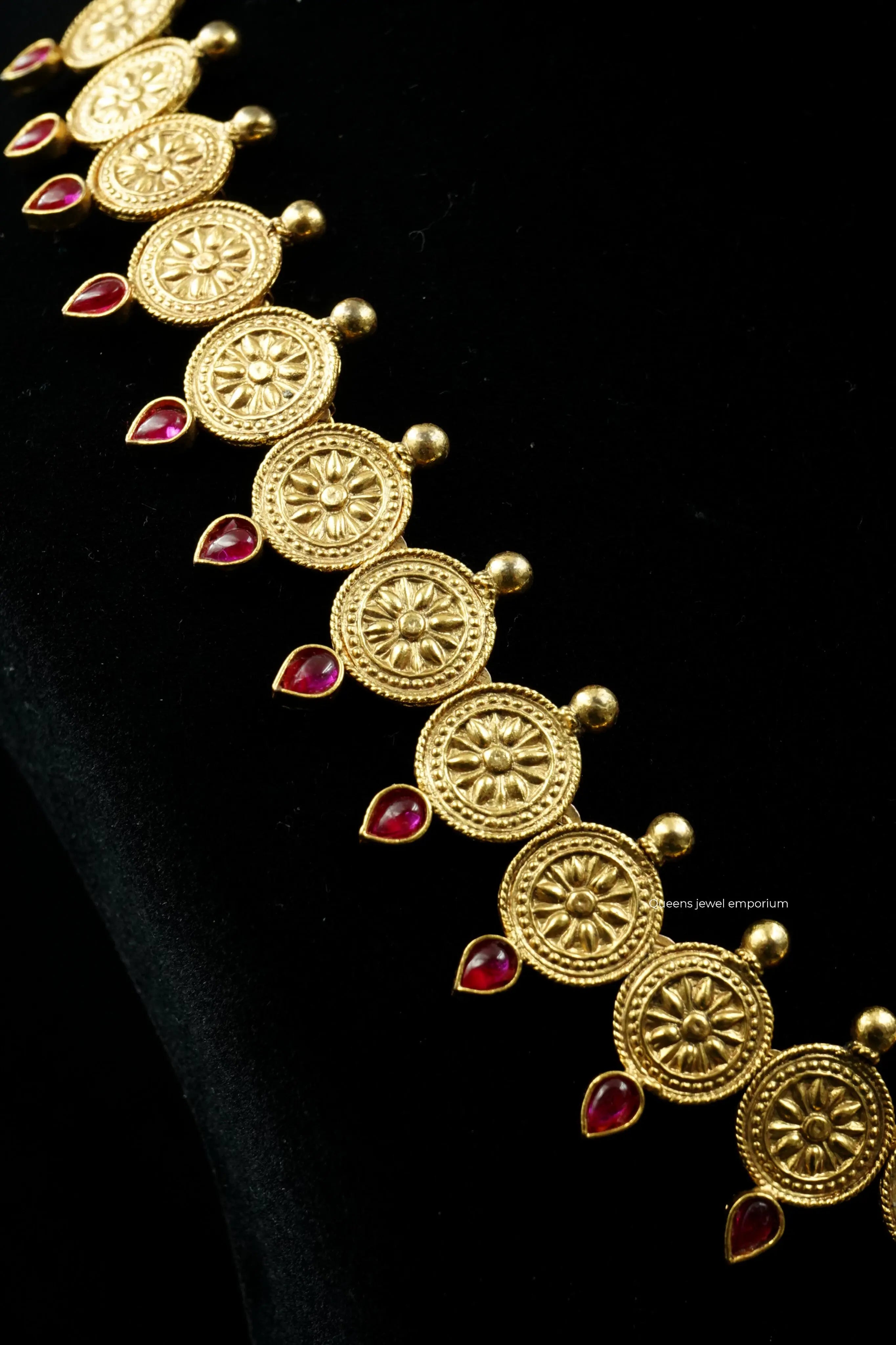 PRADHAMA NECKLACE - Queens Jewel Emporium