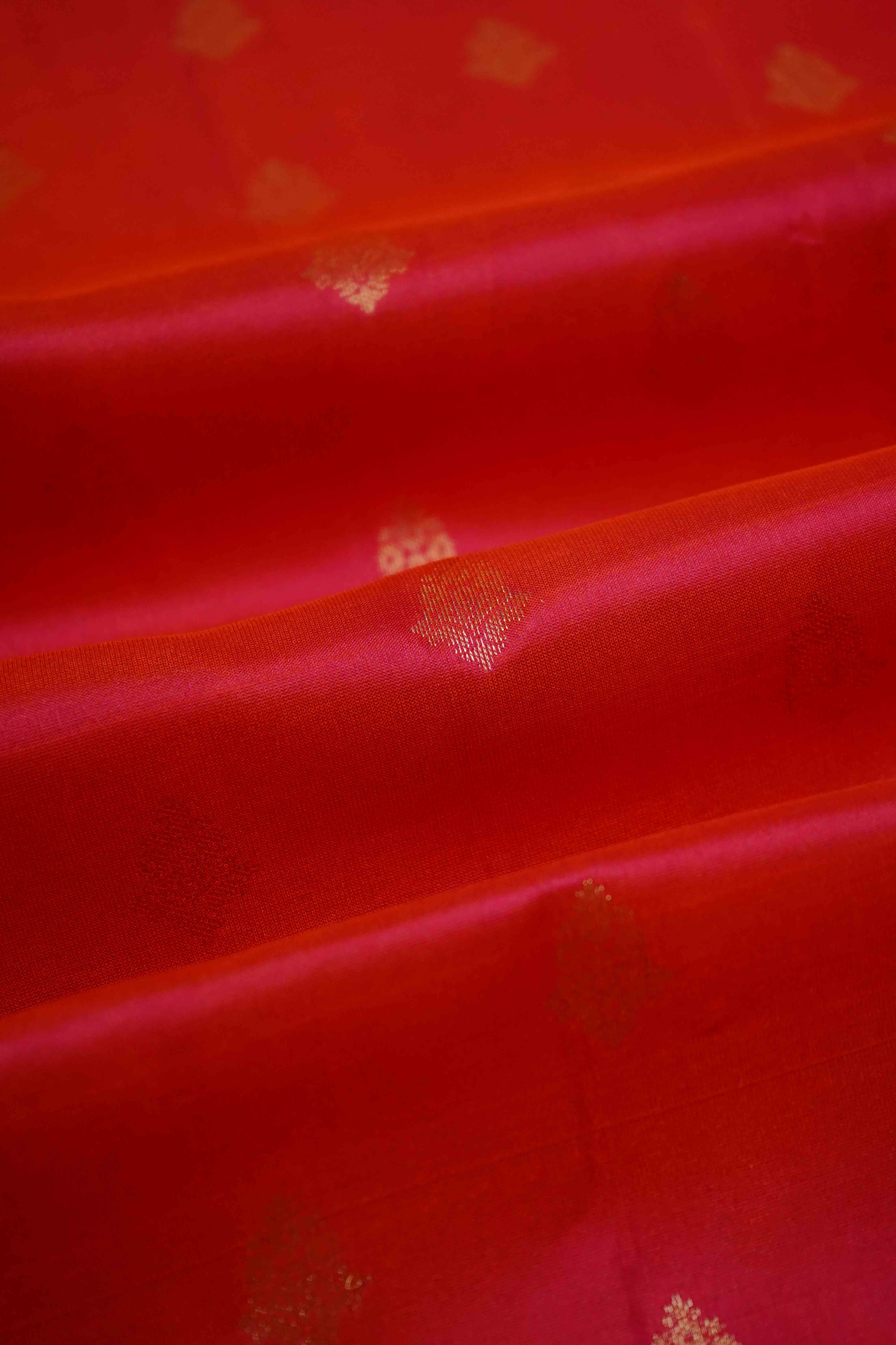 PALE CARAMINE WITH JAZZ BERRY JAM SOFT SILK SAREE - Queens Jewel Emporium