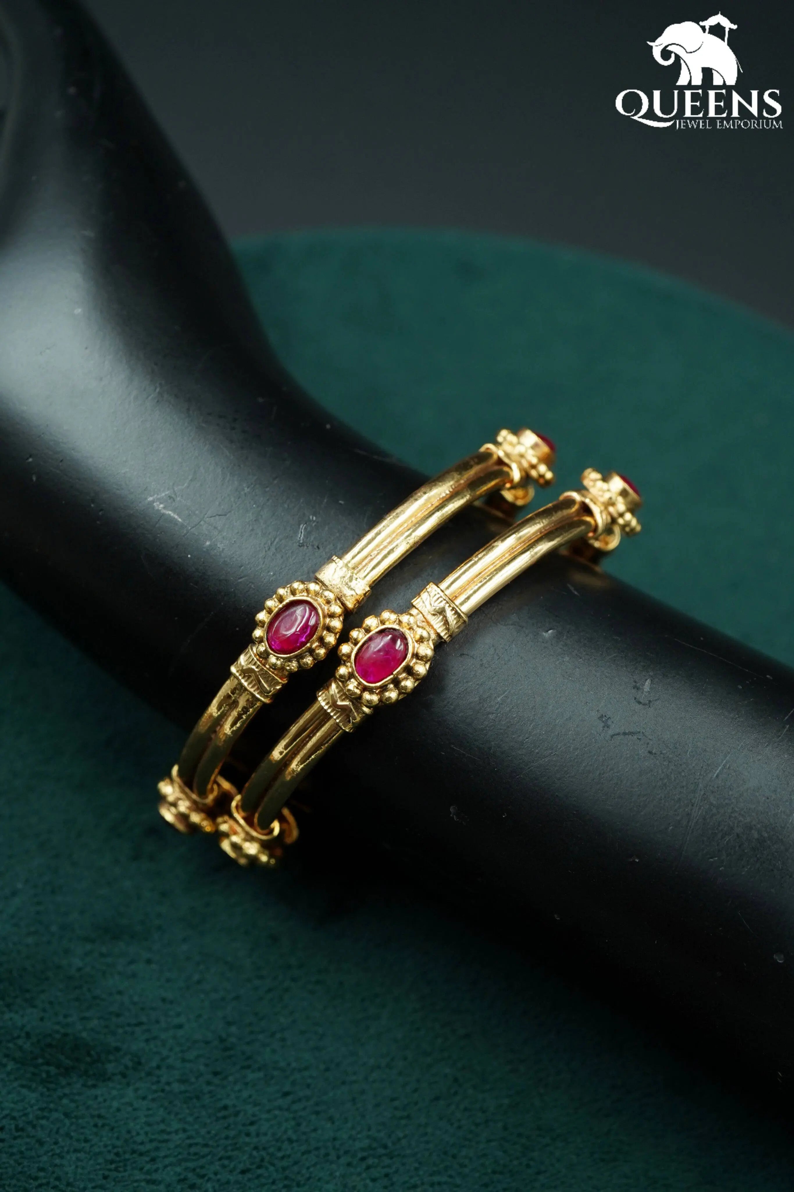 RAMYAM KEMP BANGLE - Queens Jewel Emporium
