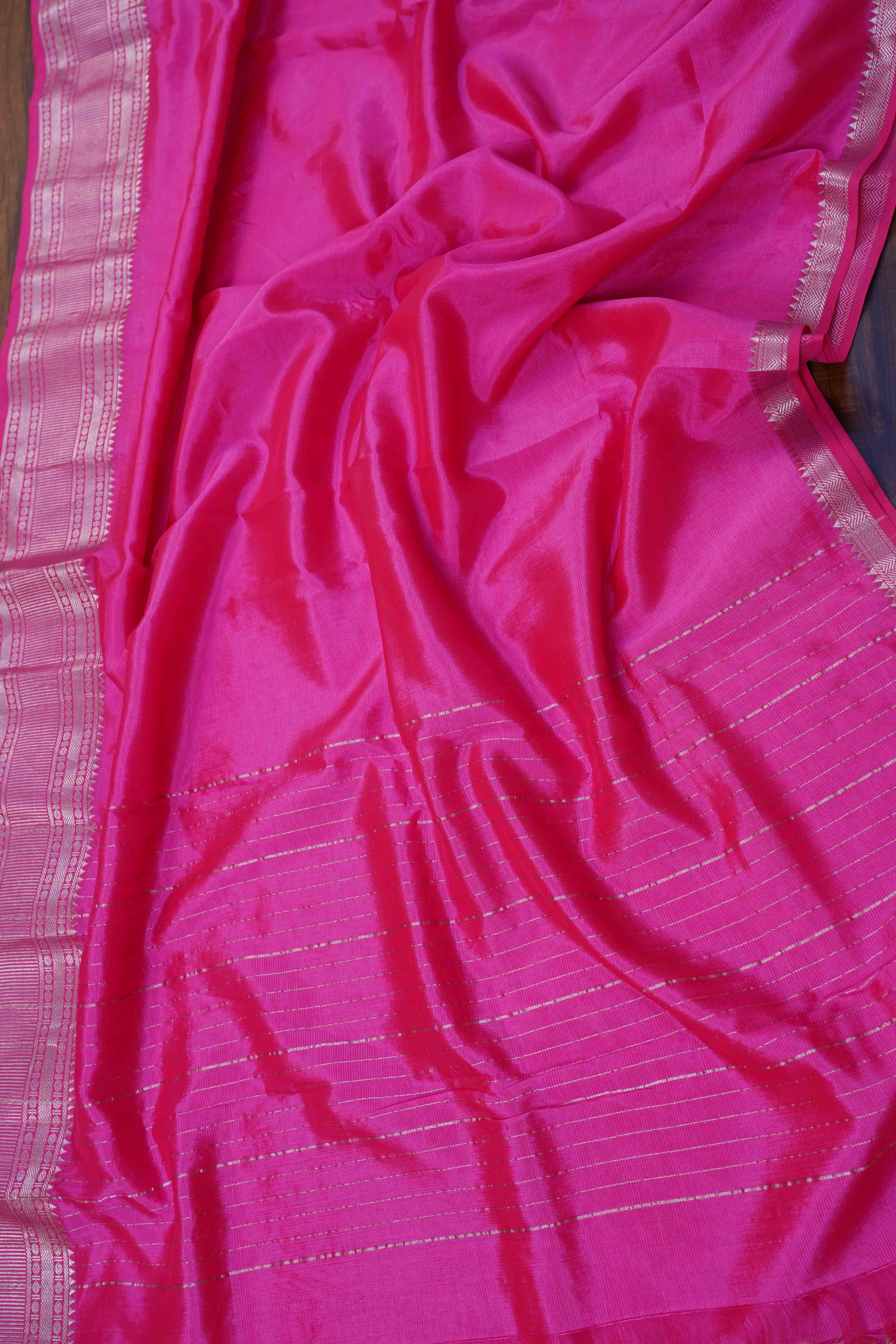 RASPERRY PINK  WITH WOVEN BORDER MANGALGIRI SAREE - Queens Jewel Emporium