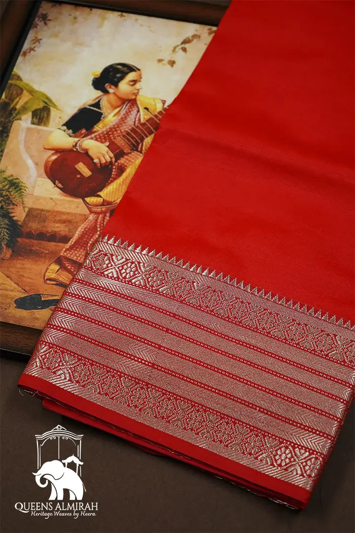 RED CAPSICUM WOVEN BORDER MANGALGIRI SAREE - Queens Jewel Emporium