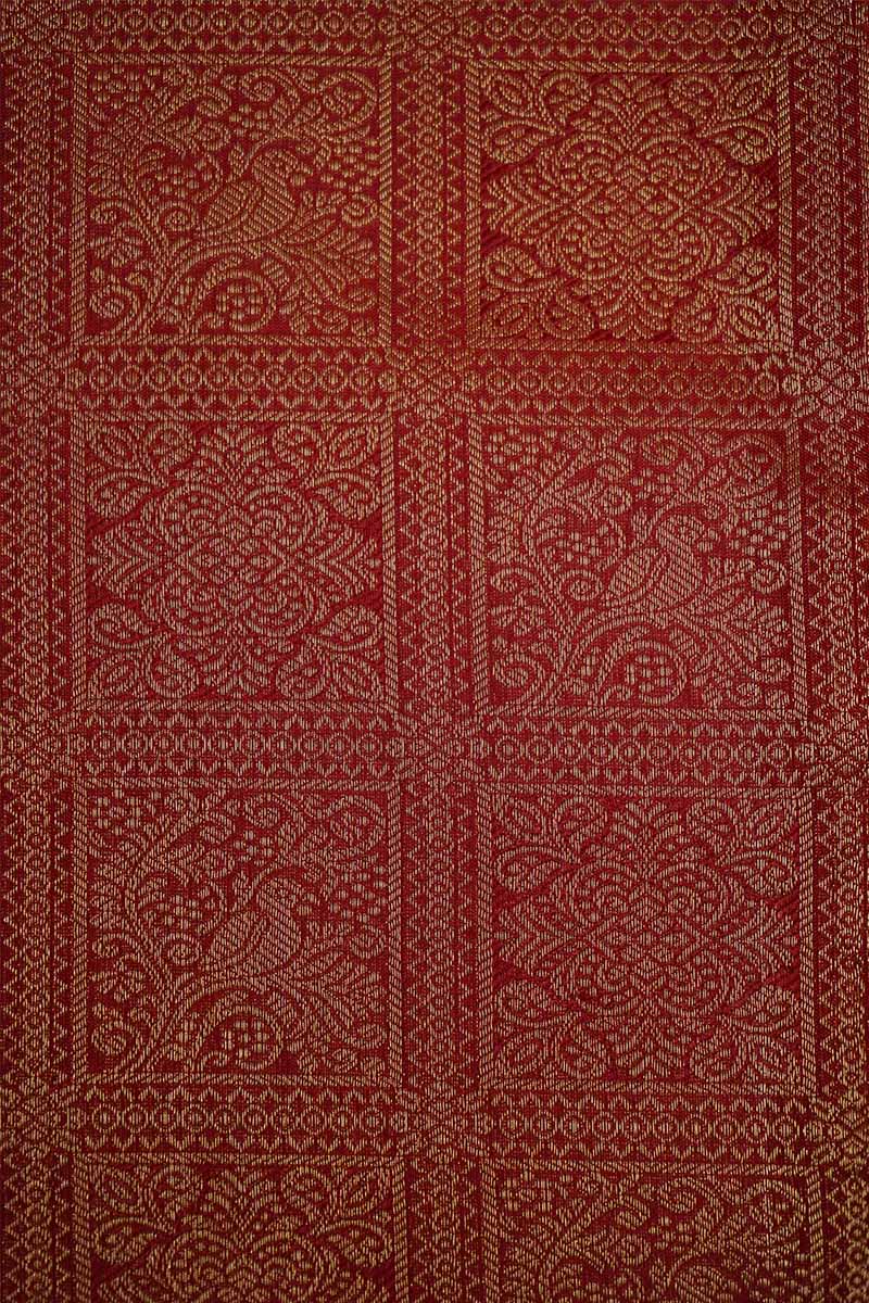 RICH RED WITH GOLD KANCHIVARAM SILK SAREE - Queens Jewel Emporium