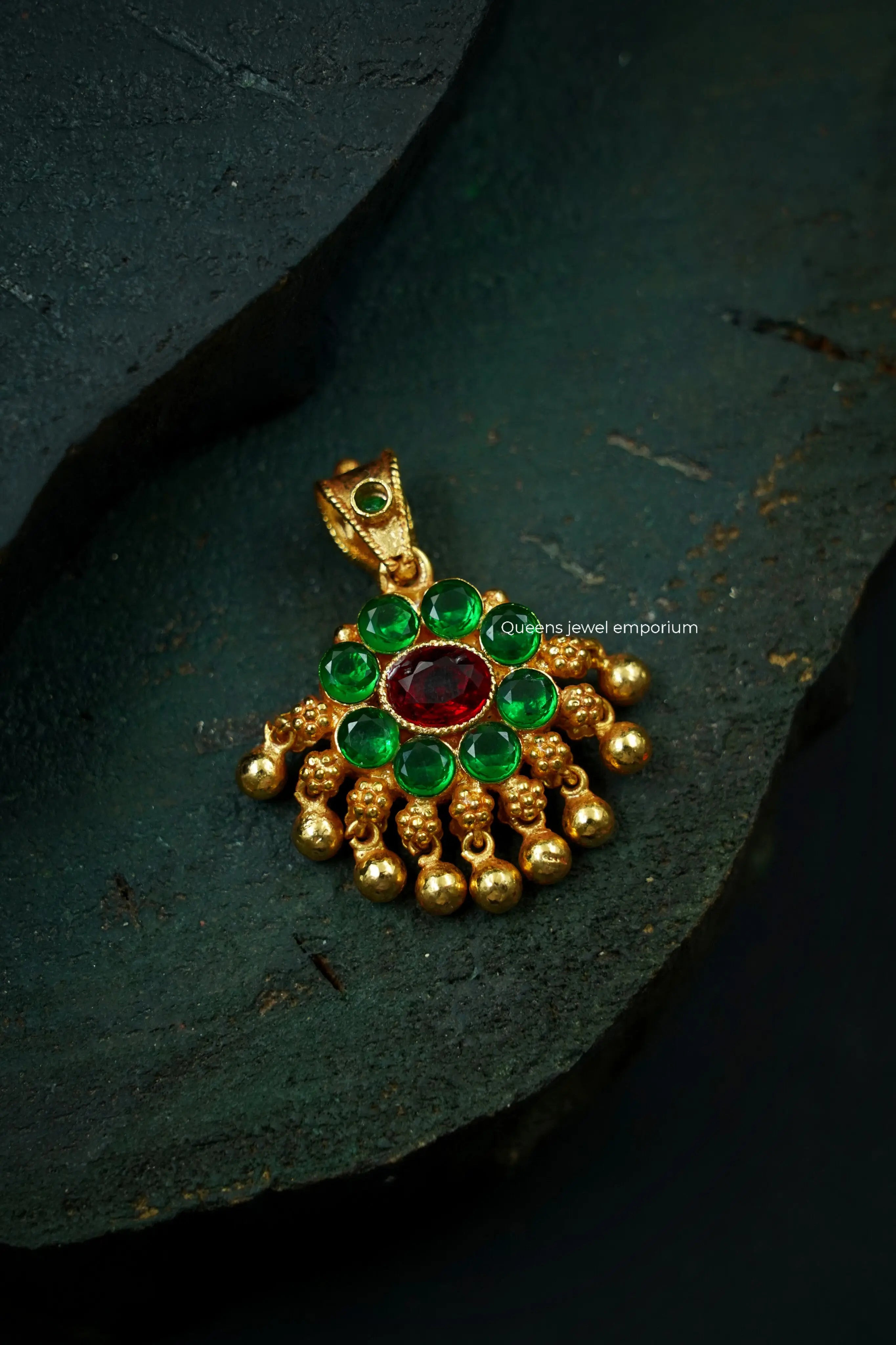 Riya Simple Pendant - Queens Jewel Emporium