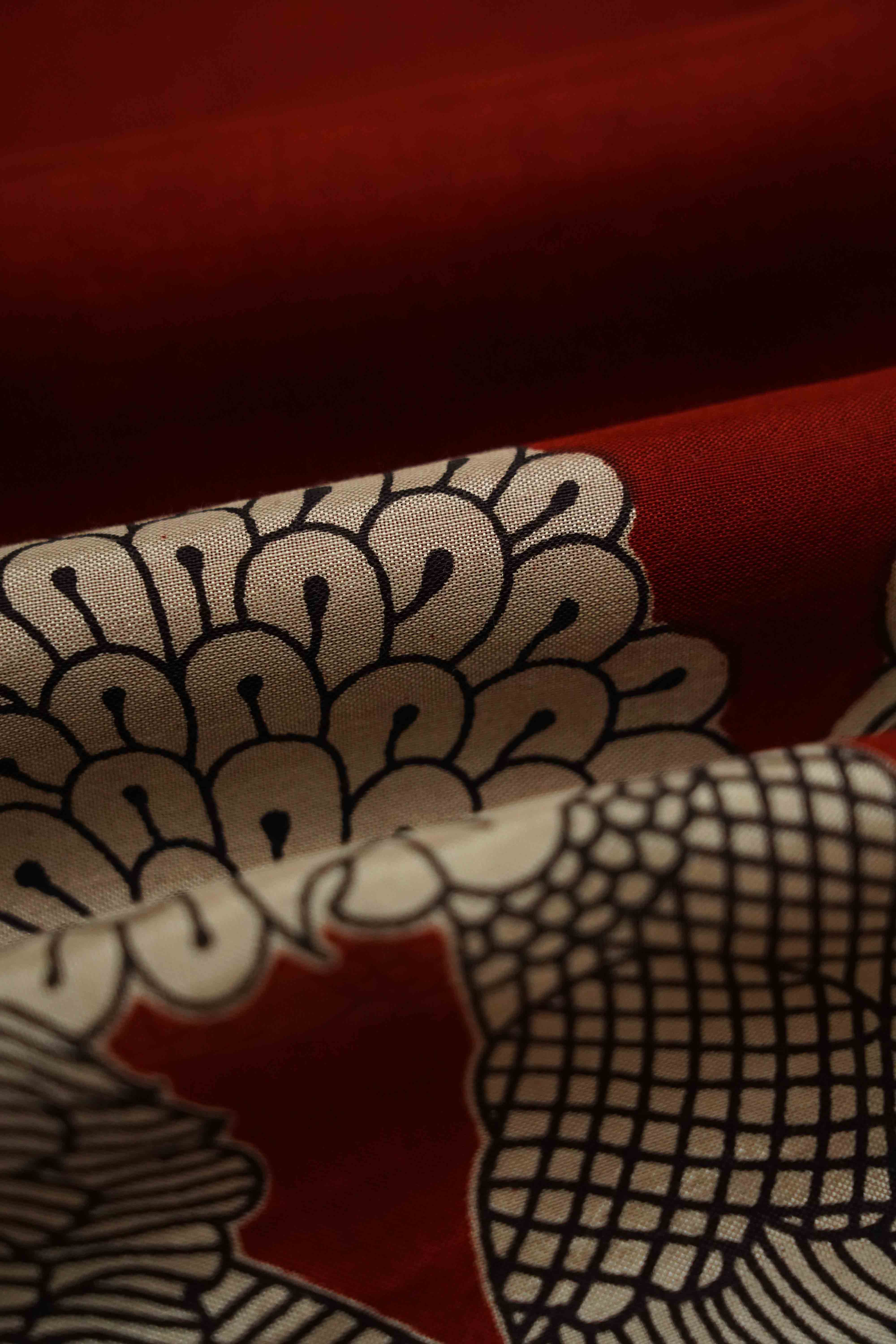 SANDAL WITH ROSE WOOD MANGALGIRI SAREE - Queens Jewel Emporium