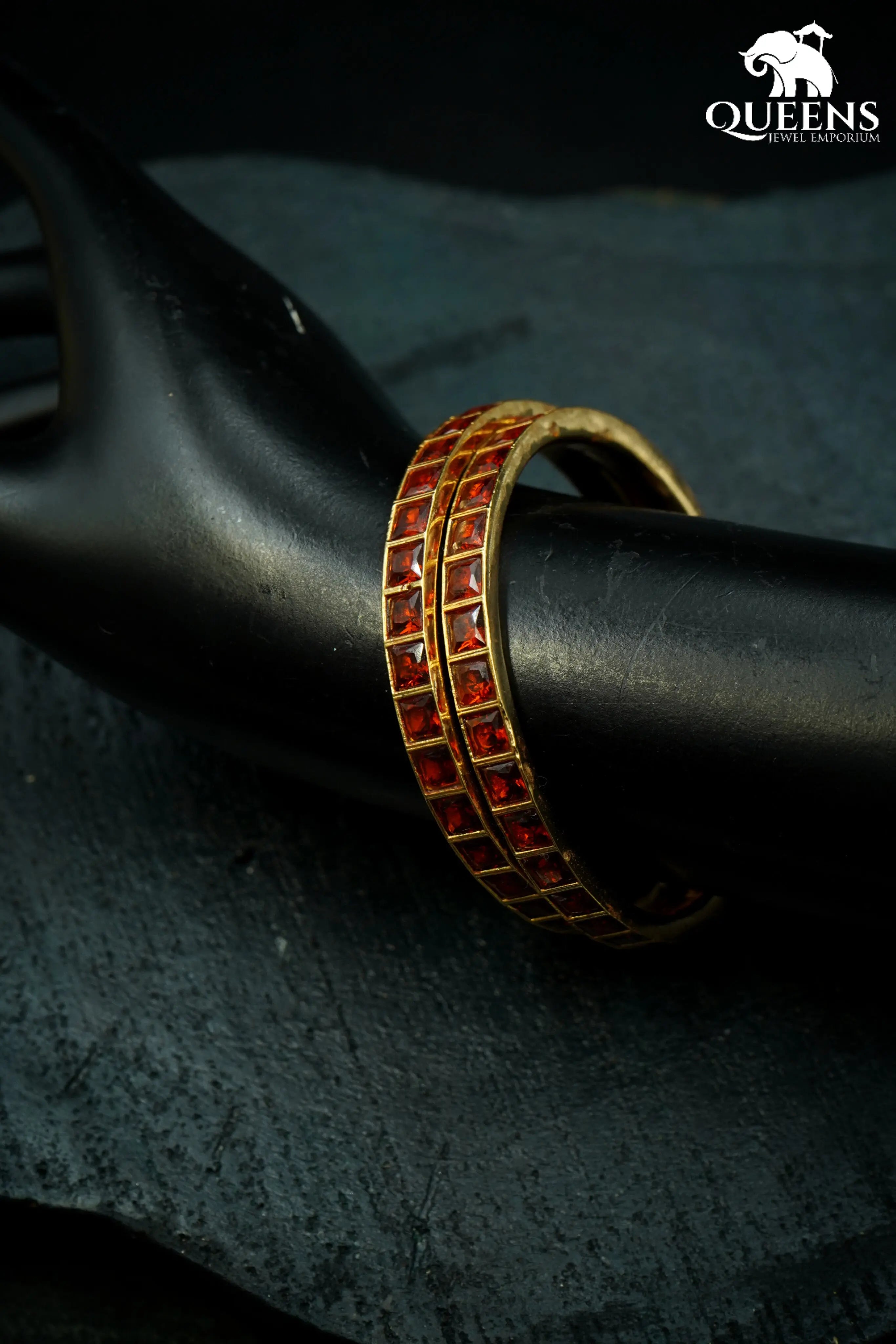 SATHURA GARNET BANGLES - Queens Jewel Emporium