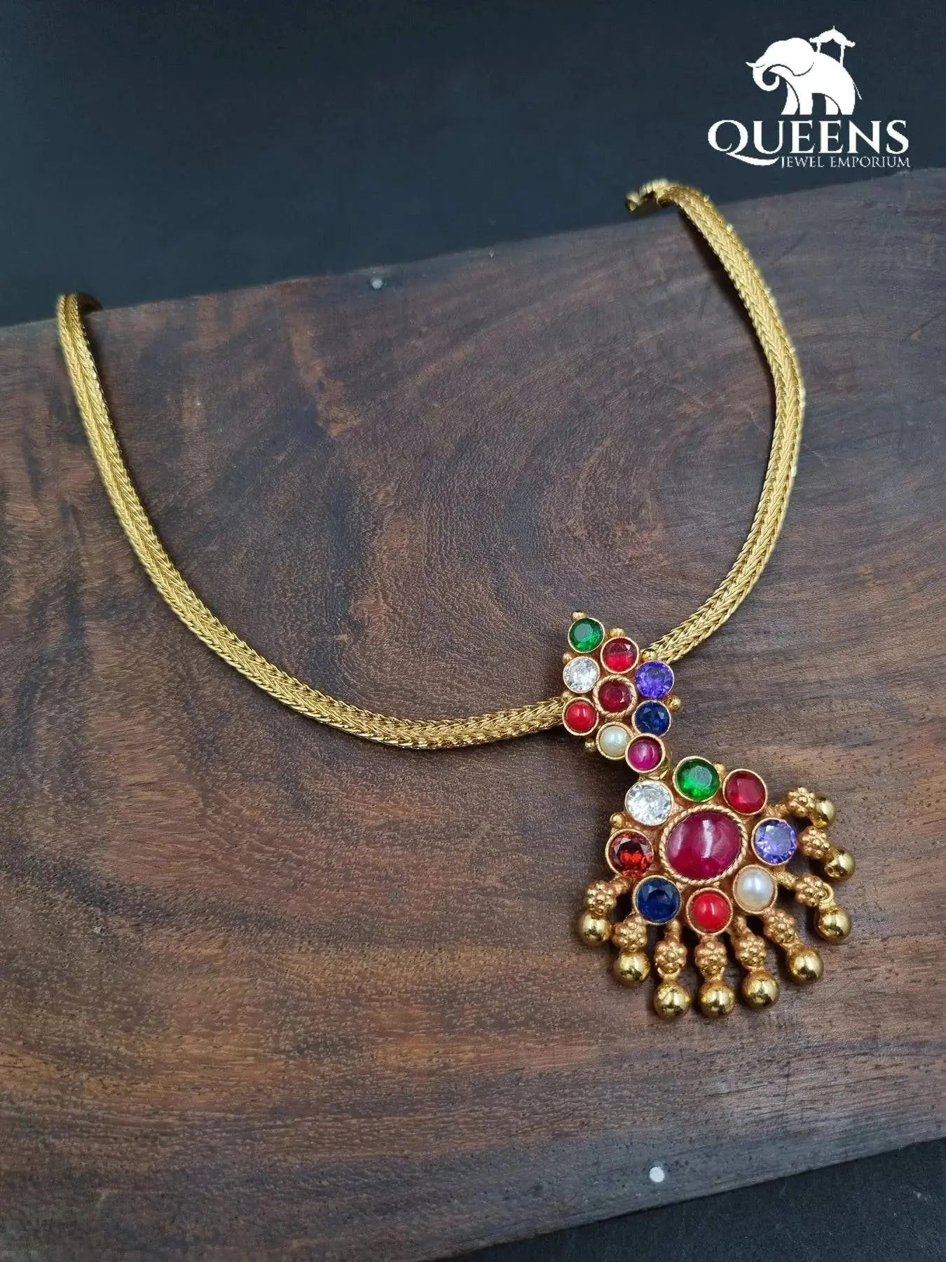 SEETHAMBARI NAVARATNA PENDANT - Queens Jewel Emporium