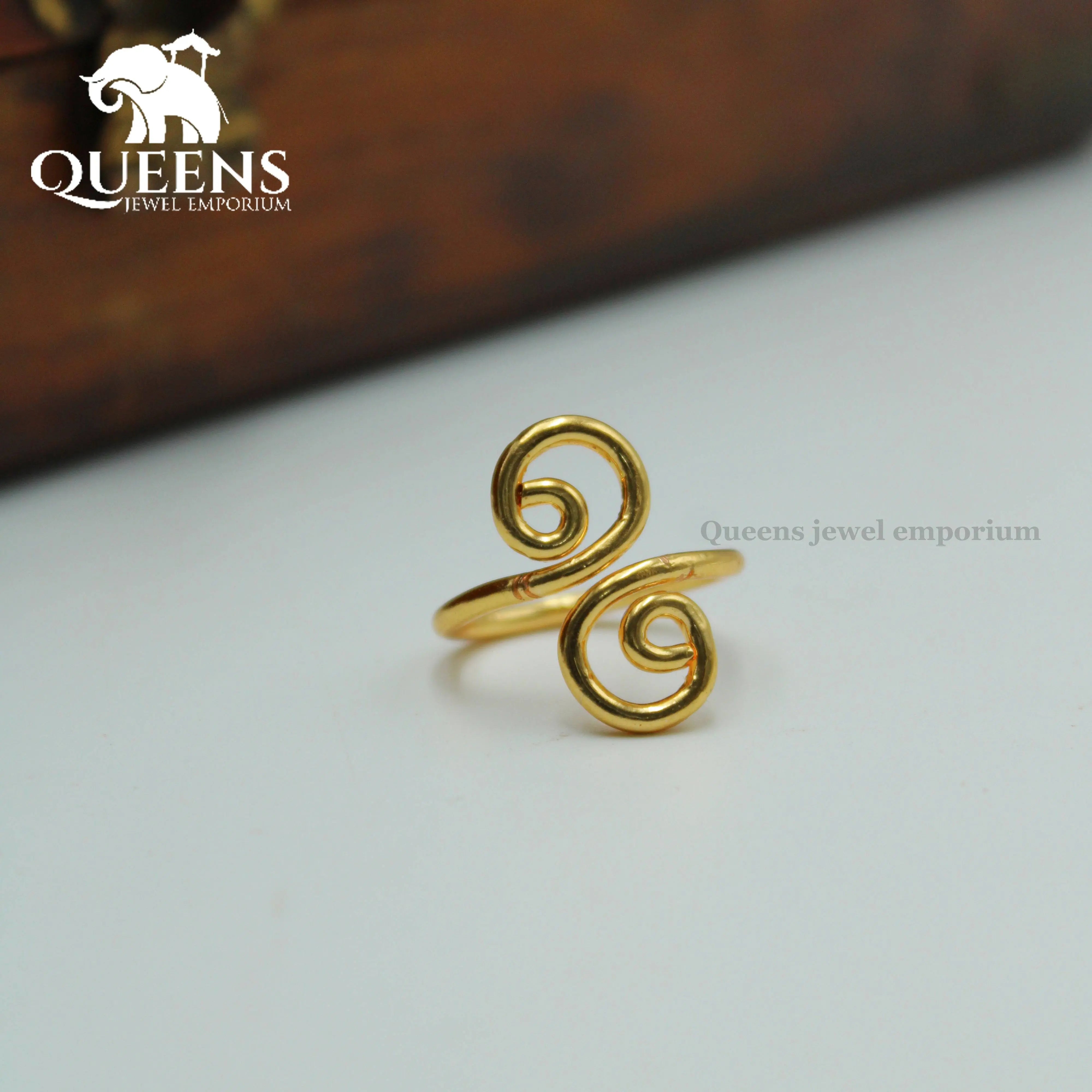 SERPENT FINGER RING - Queens Jewel Emporium