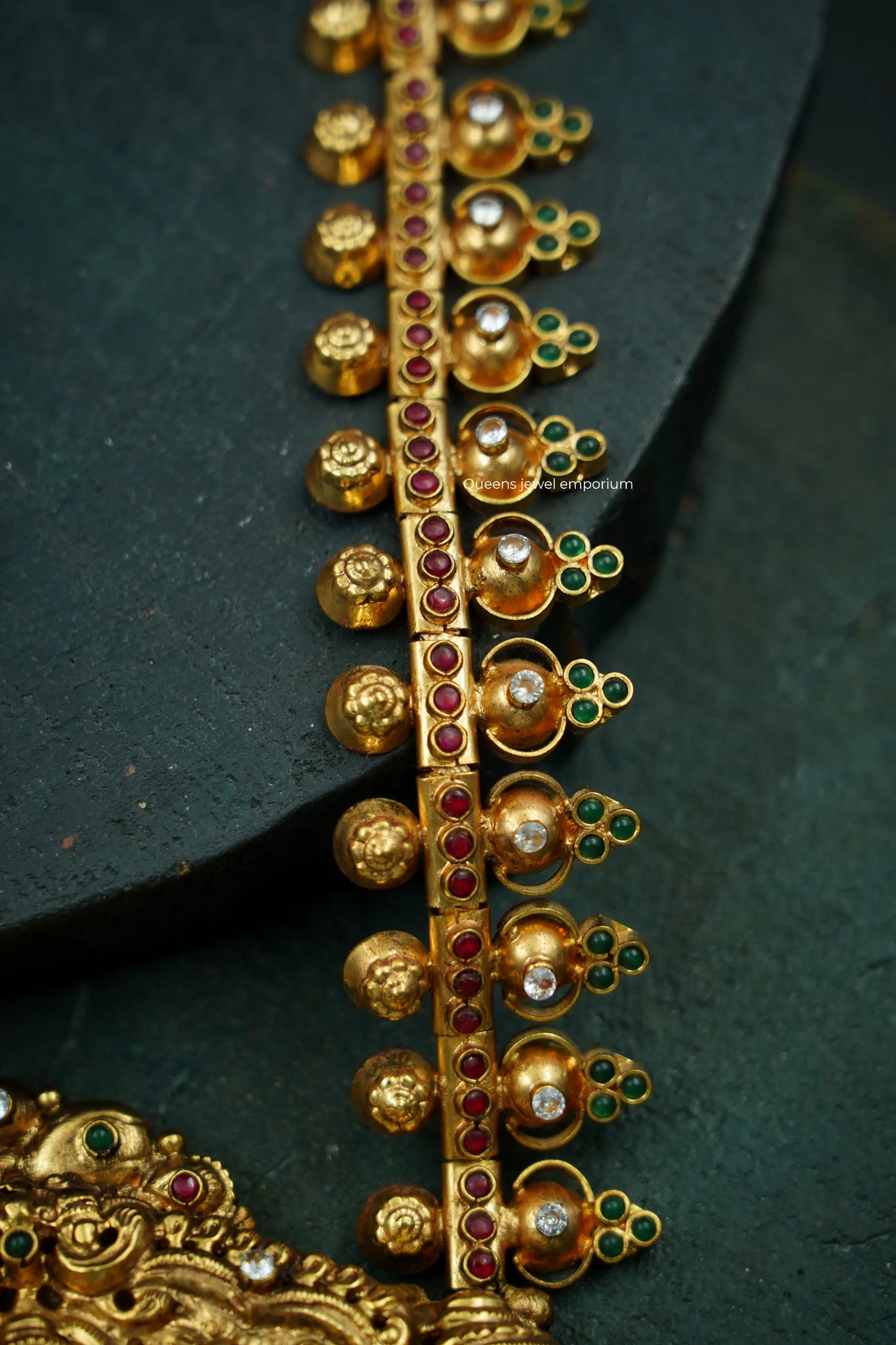 SHIVANAYAGI HARAM - Queens Jewel Emporium