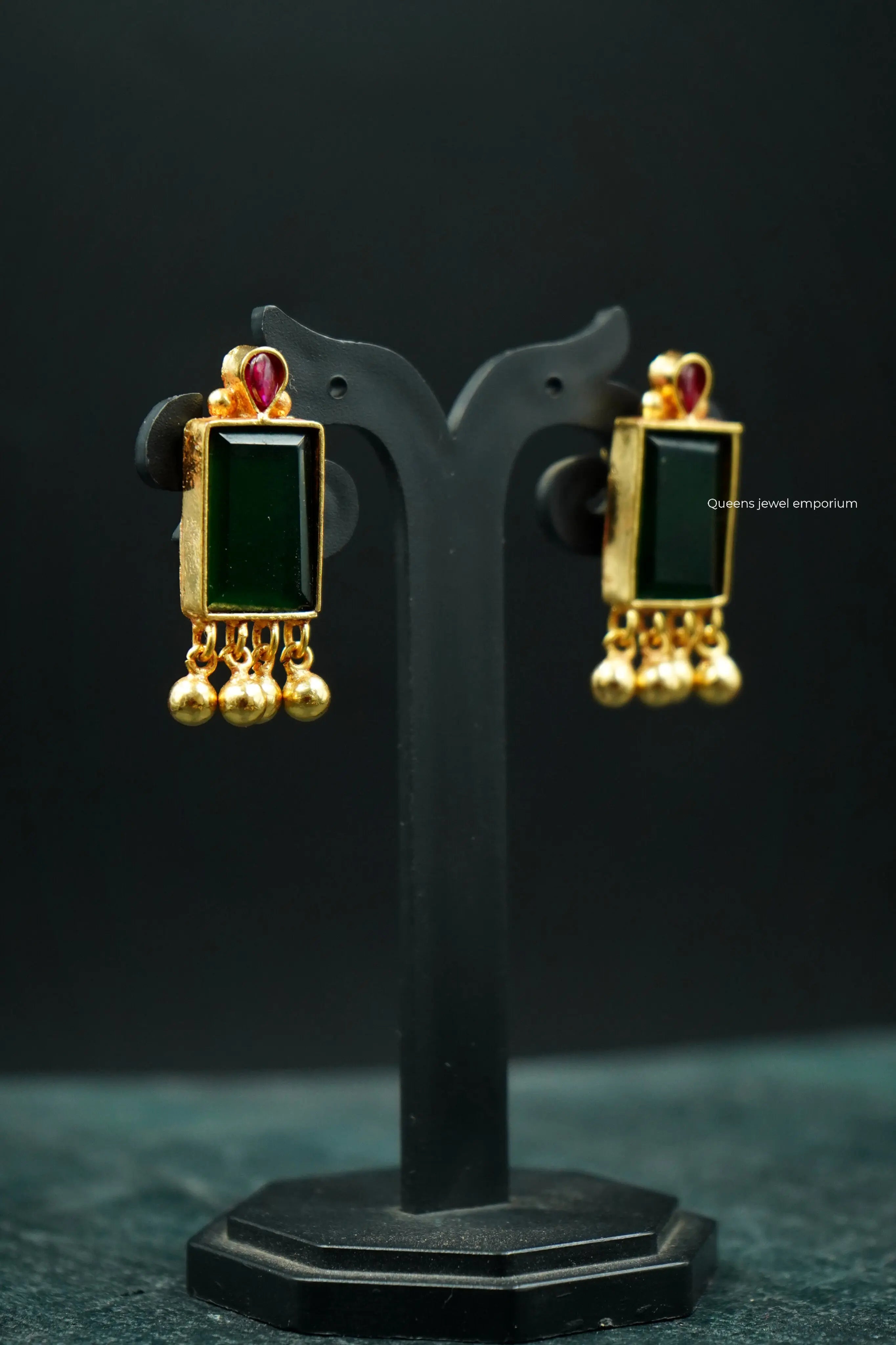 SREEYA STUD - Queens Jewel Emporium
