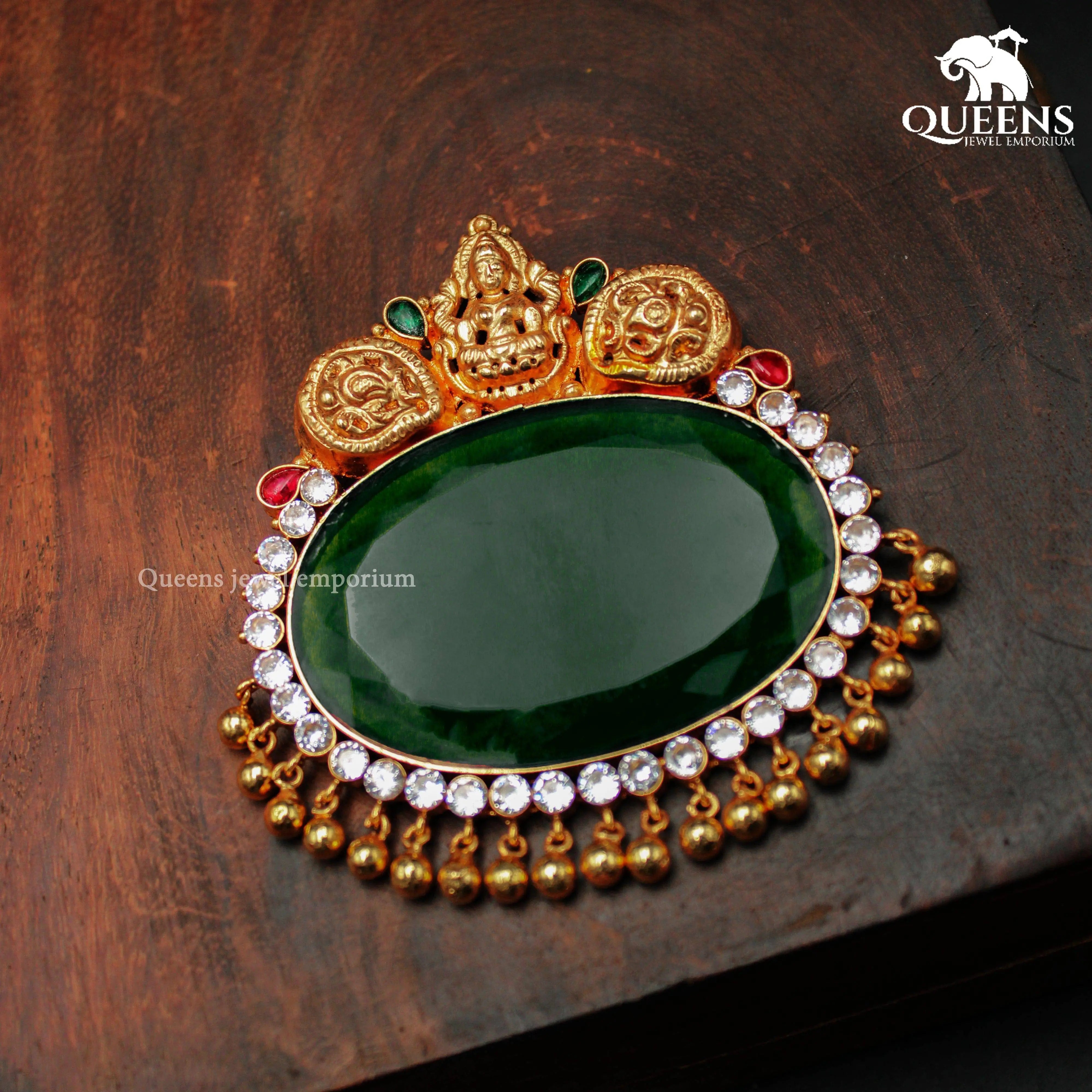 SUBHAMANJARI PENDANT ( GREEN ONYX) - Queens Jewel Emporium