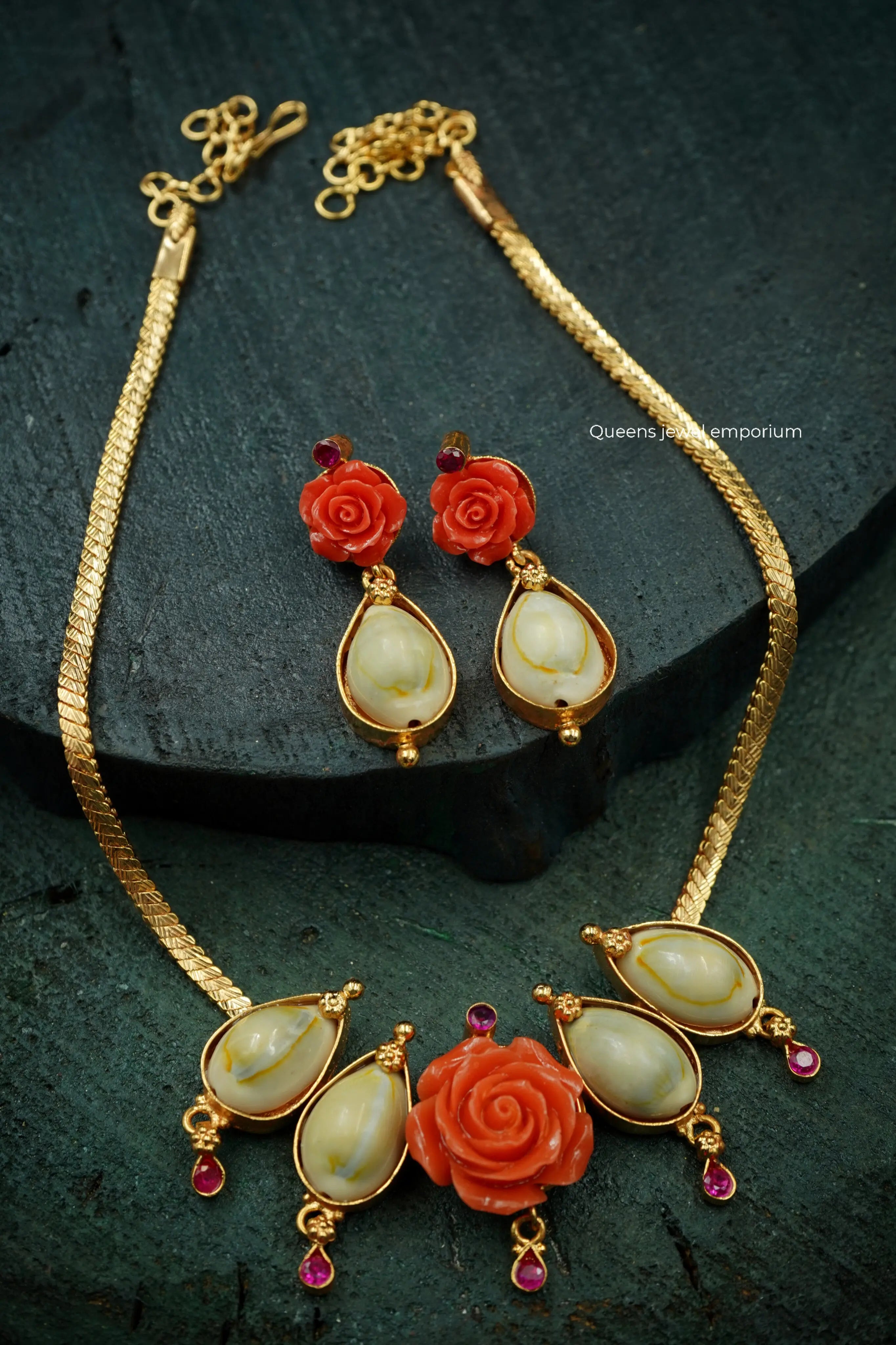 SUREKHA NECKLACE - Queens Jewel Emporium
