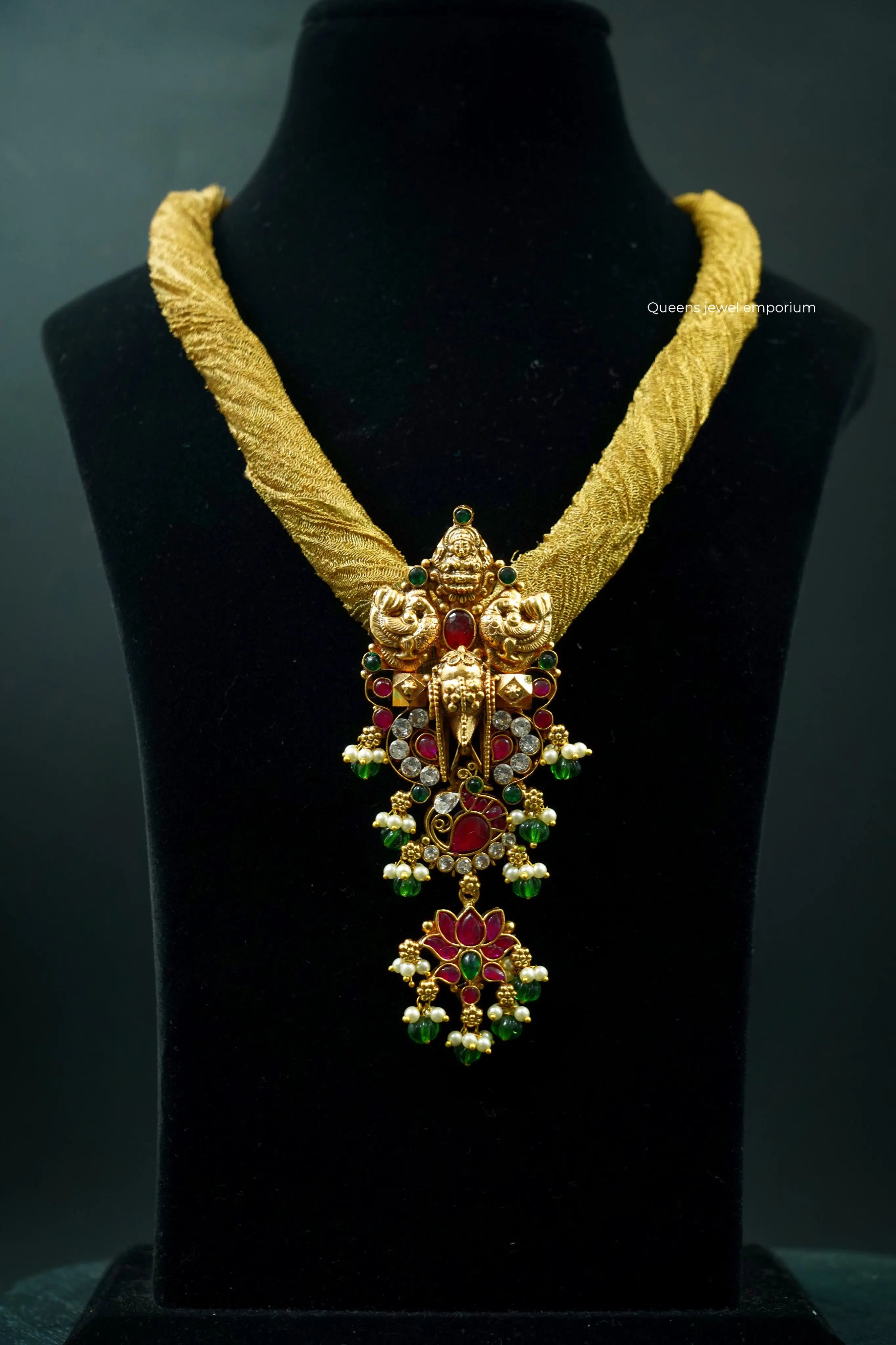 SWARNIKA PENDANT - Queens Jewel Emporium